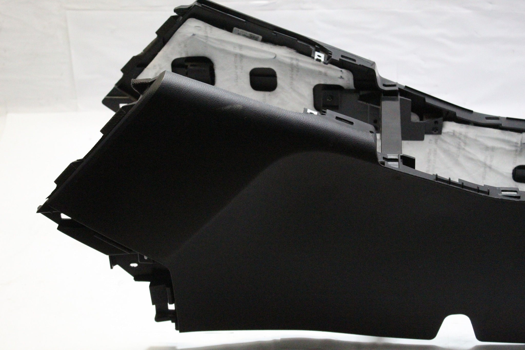2014 KIA SPORTAGE Dashboard Centre Console with Armrest