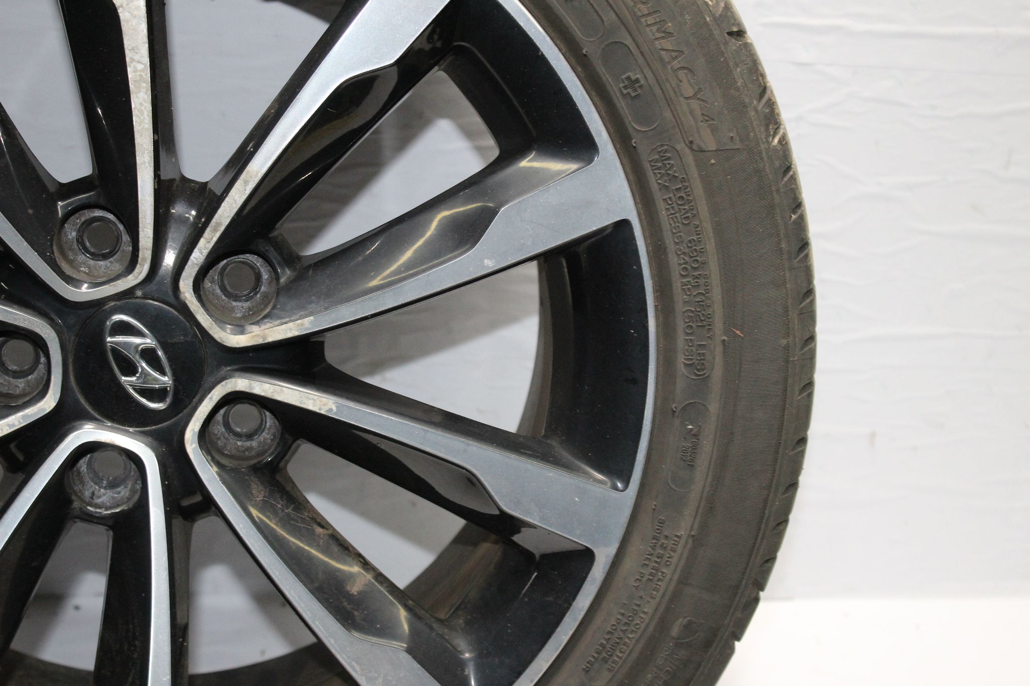 2019 HYUNDAI I40 Alloy Wheel with Tyre 215/ 50 R17 4.4MM