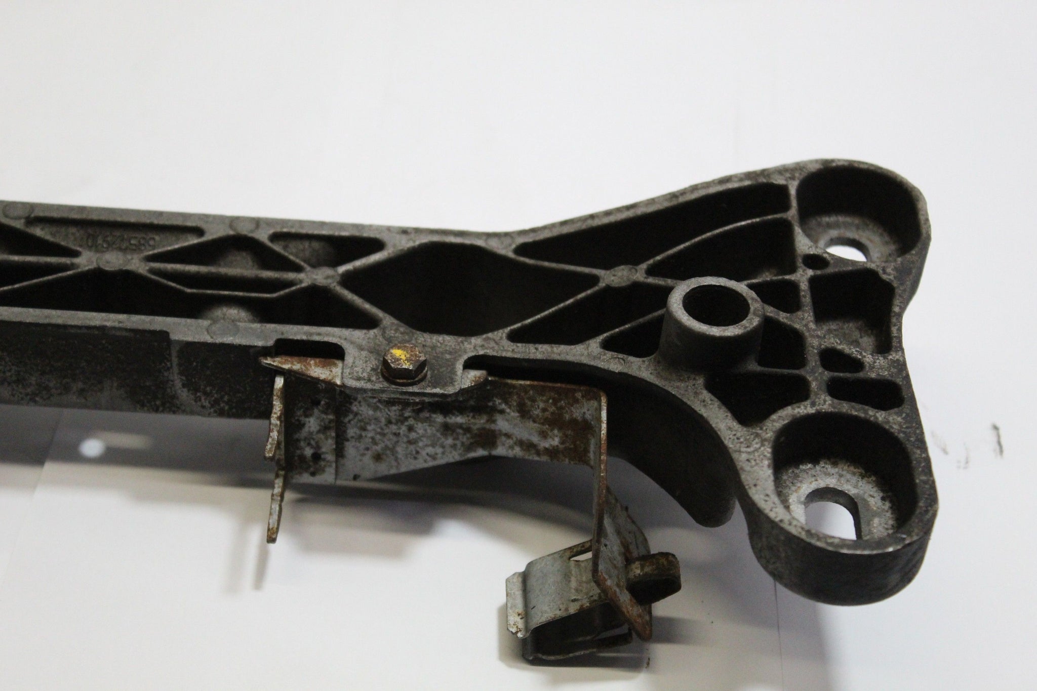 2006 BMW Z4 2.0 Petrol Gearbox Bracket Mount Carrier