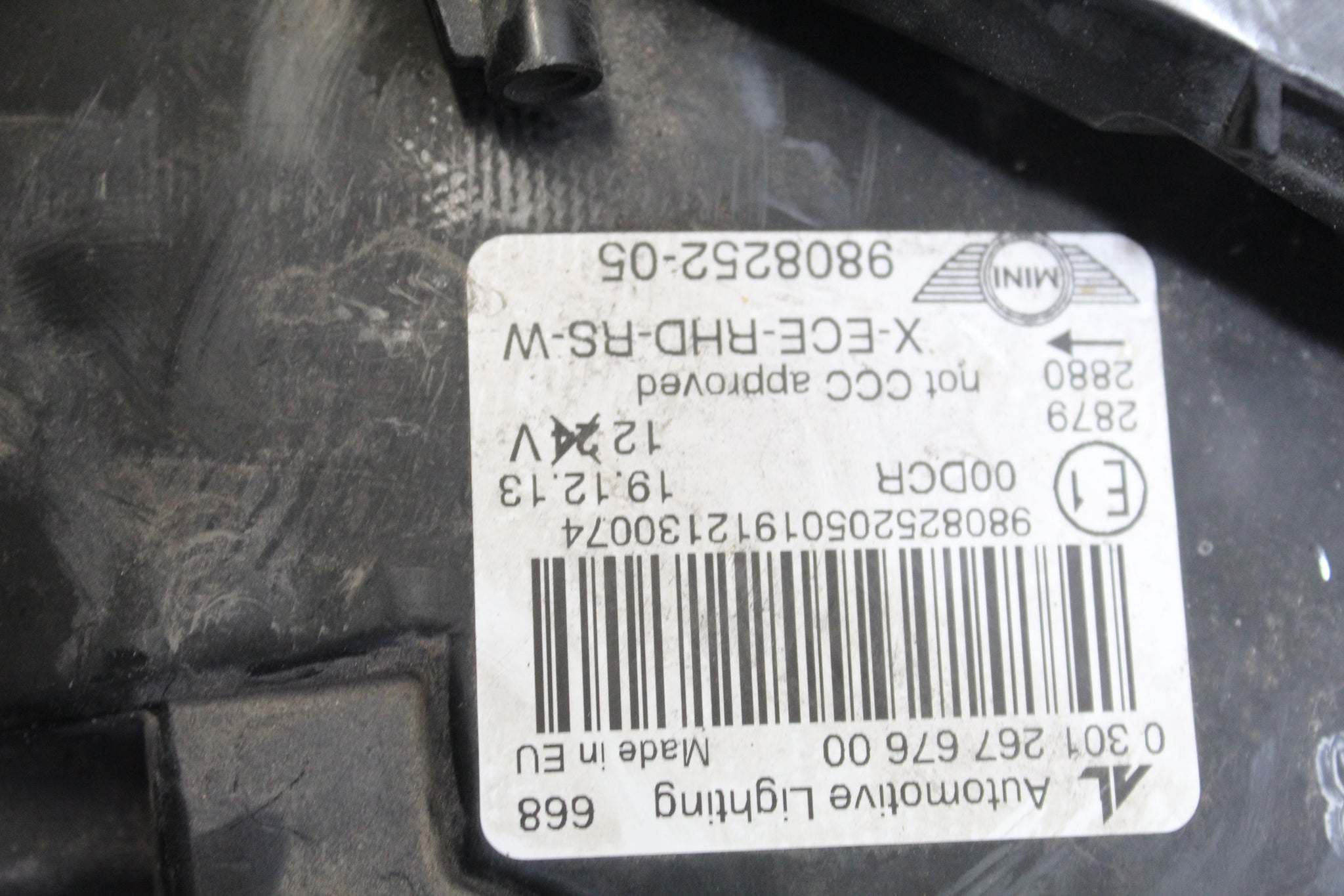 2014 MINI PACEMAN R61 Right side Front Headlight 9808252