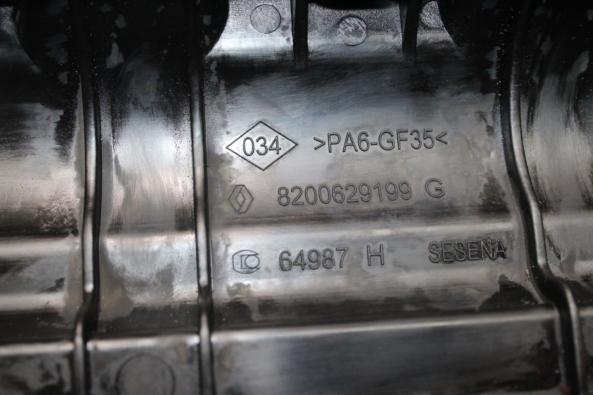 2012 NISSAN QASHQAI +2 1.5 Diesel Engine Rocker Cover 8200626199