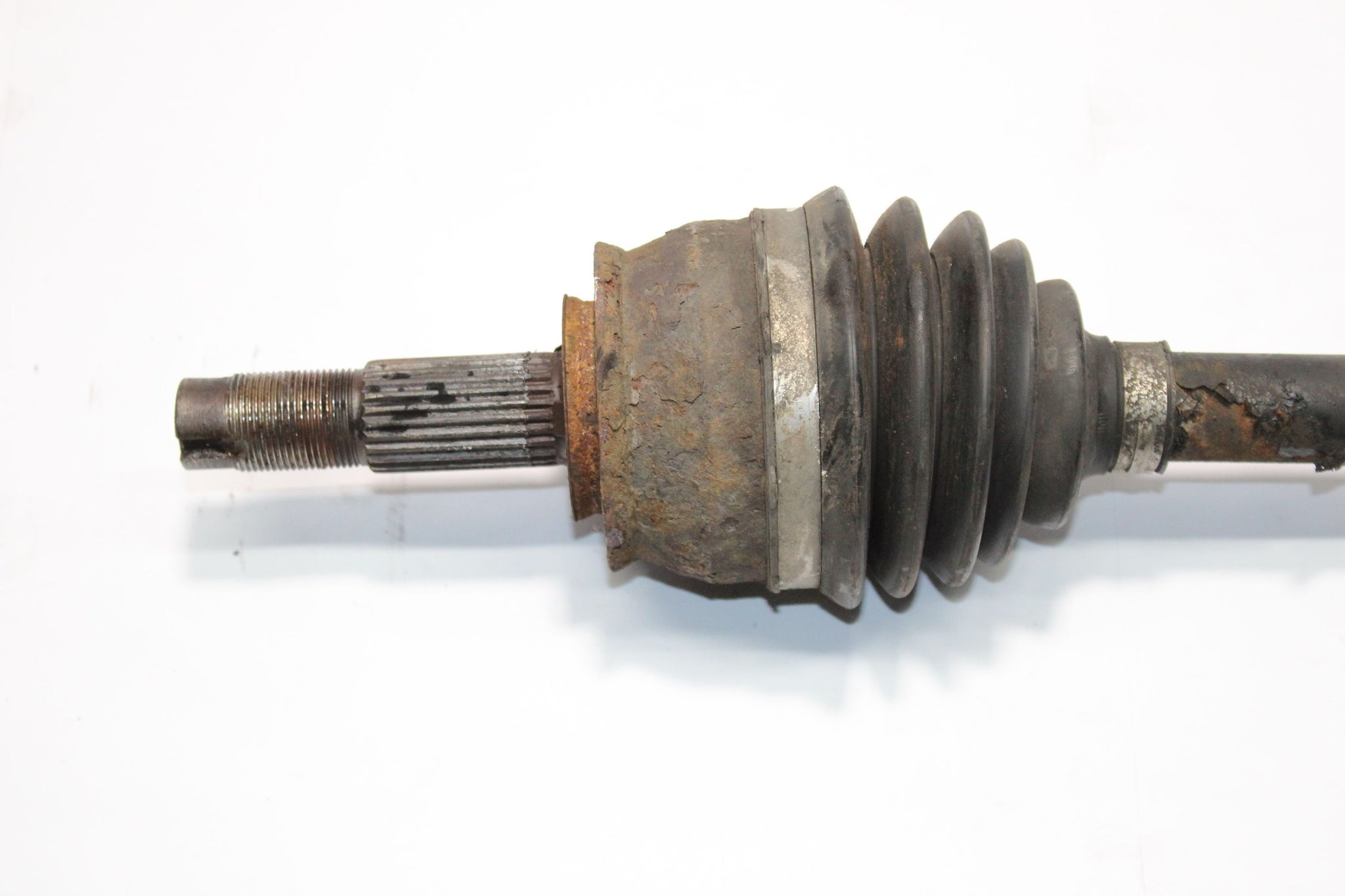 2014 VAUXHALL MOKKA 1.7 Left side Front Driveshaft