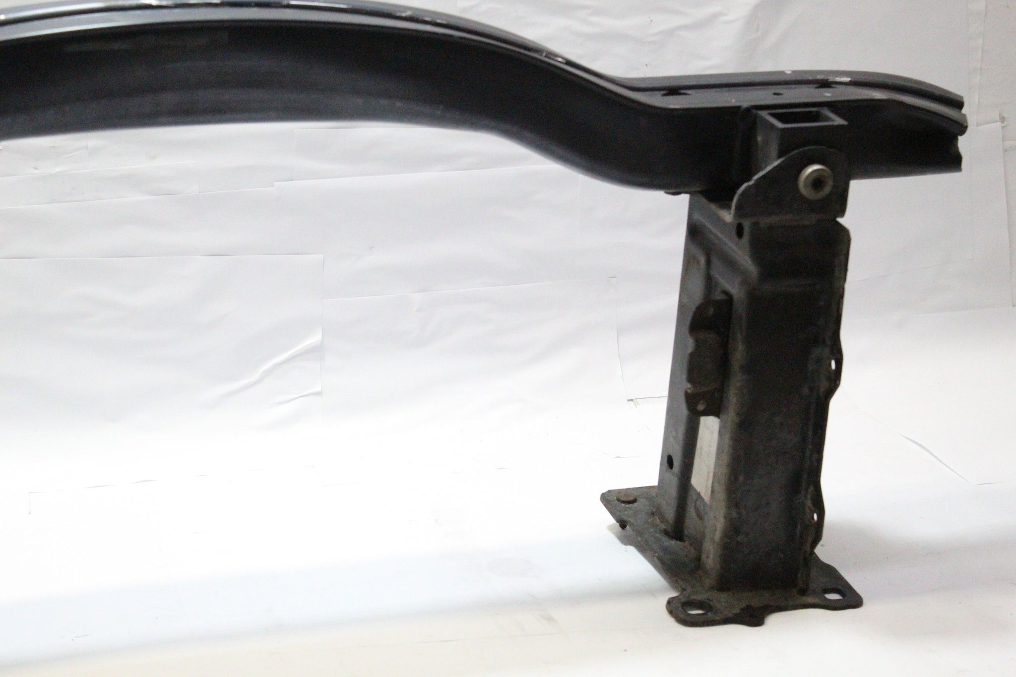 2006 BMW Z4 Bumper Reinforcement Crash Bar