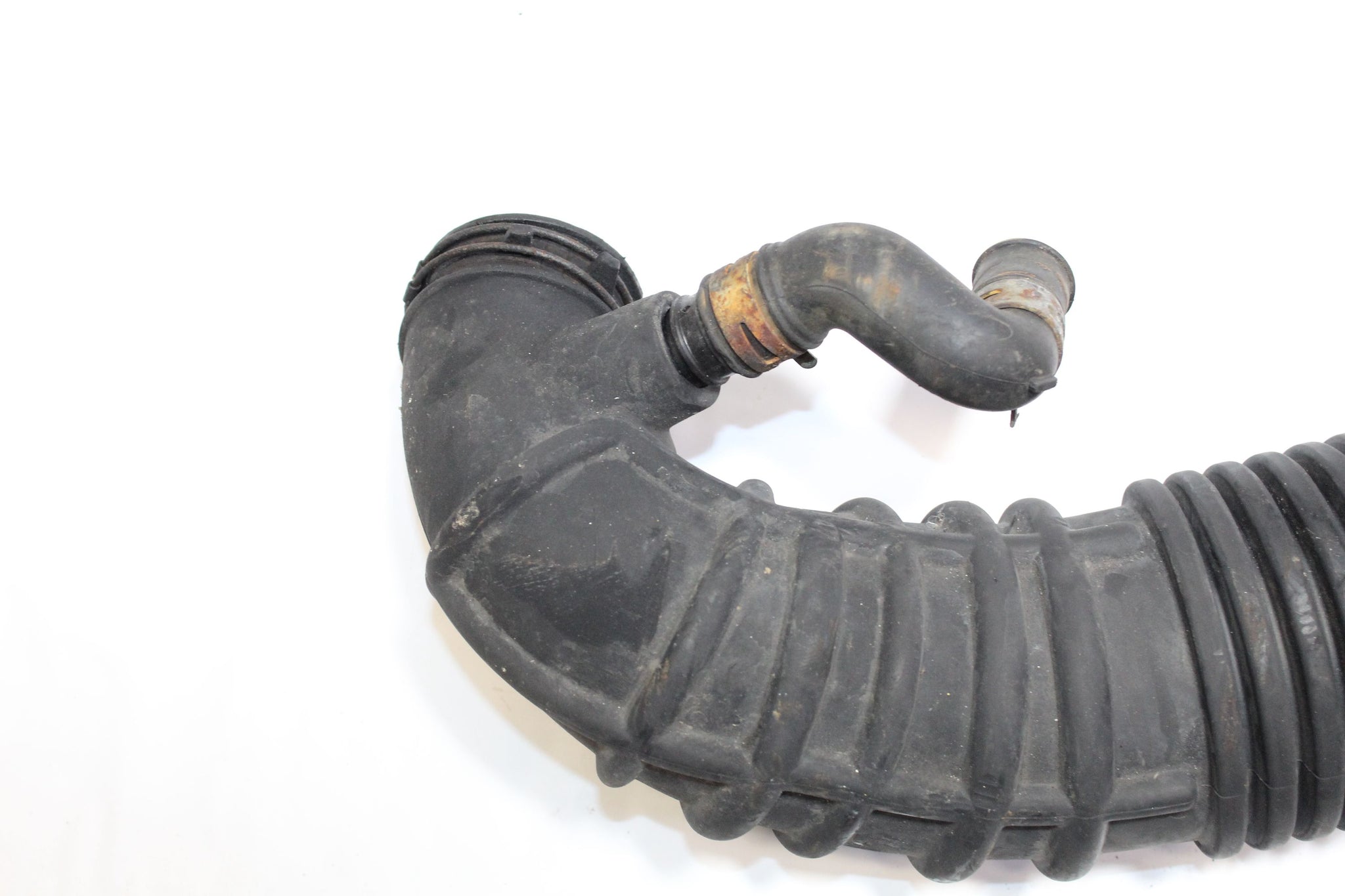 2016 SSANGYON KORANDO 2.2 Air intake Pipe 23510-34200