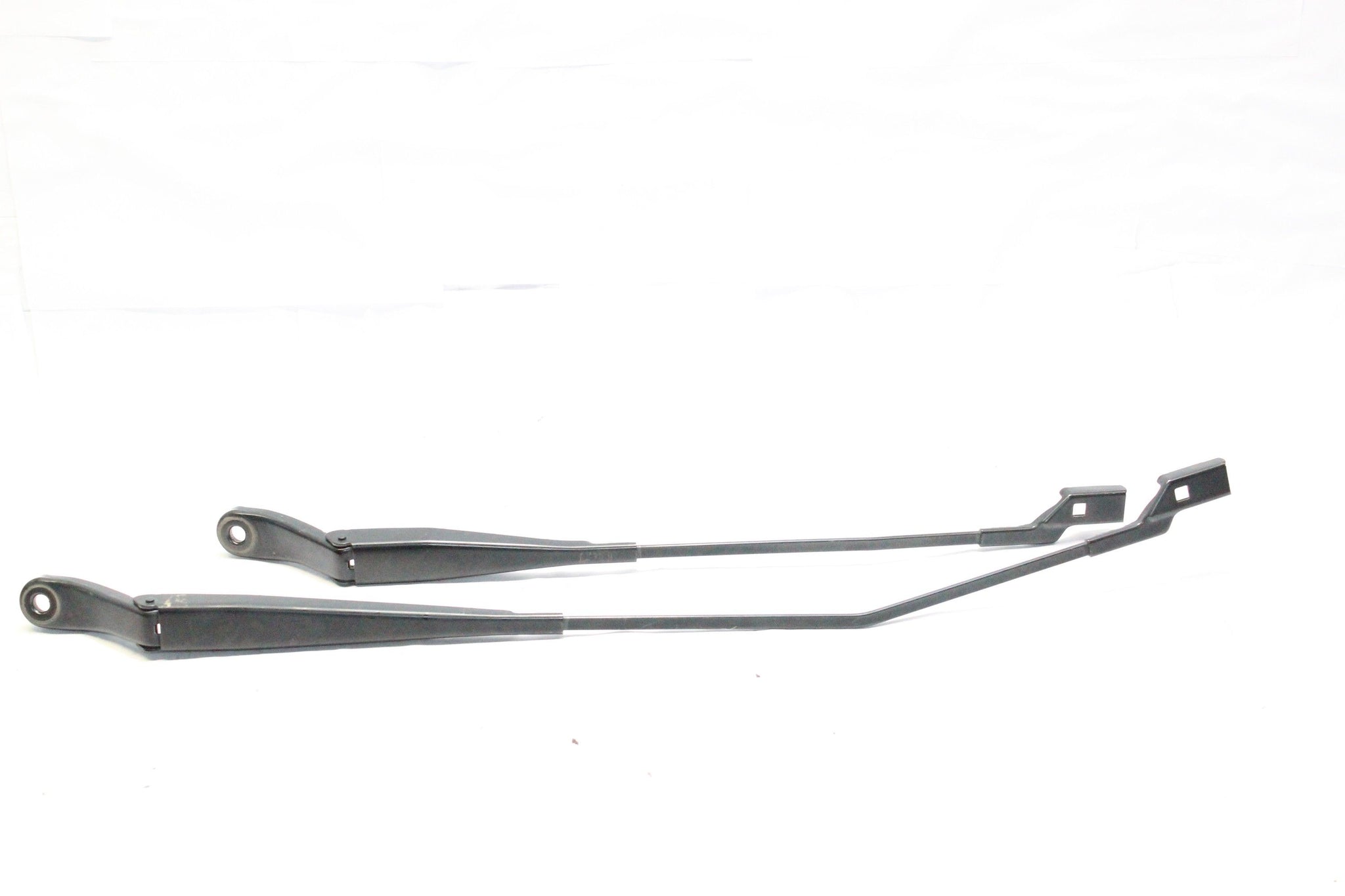2018 PEUGEOT 208 Front Wiper Arm Pair