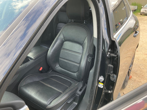 2017 JAGUAR F PACE PASSENGER SIDE FRONT SEAT