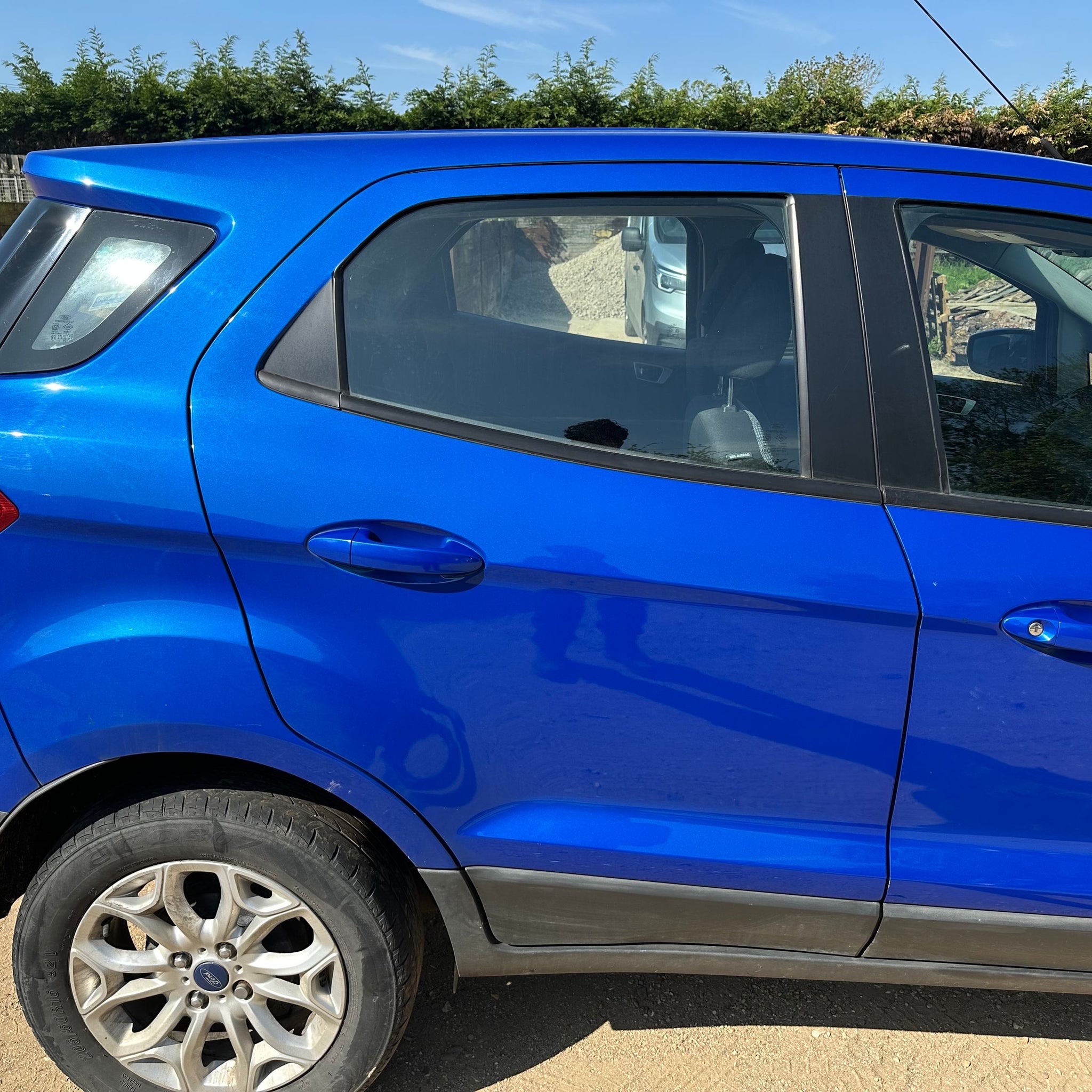 2017 FORD ECOSPORT DRIVER SIDE REAR COMPLETE DOOR