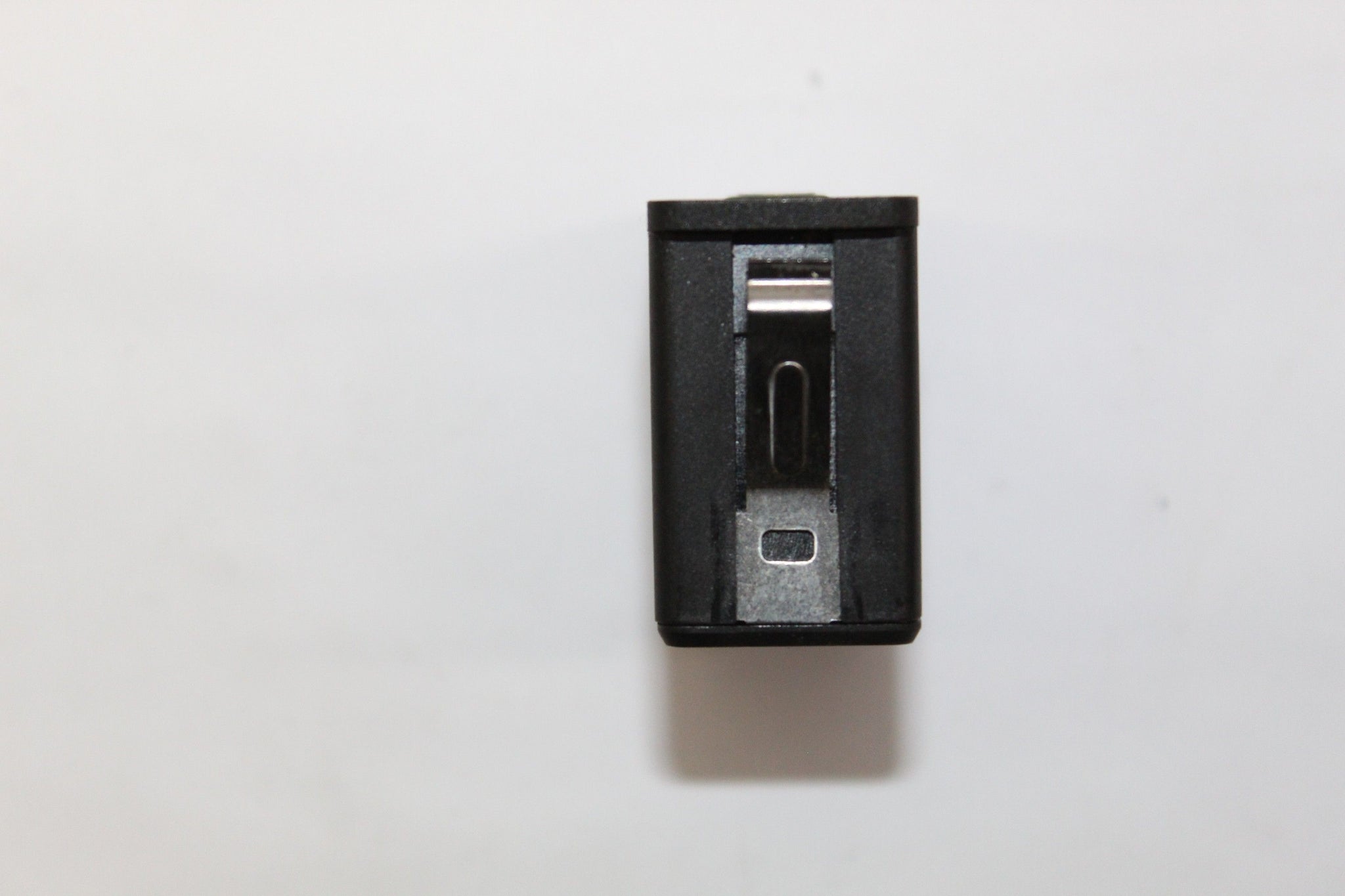 2006 BMW Z4 Aux In Socket 3.5mm Jack Plug Input 6930561