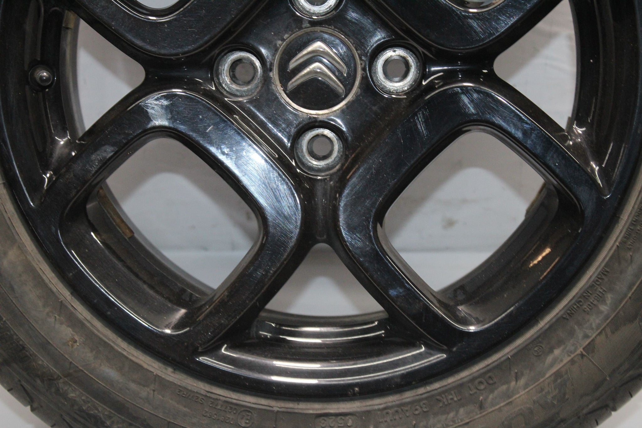 2018 CITROEN C4 CACTUS Alloy Wheel with Tyre 205 / 55 R16 5.59MM