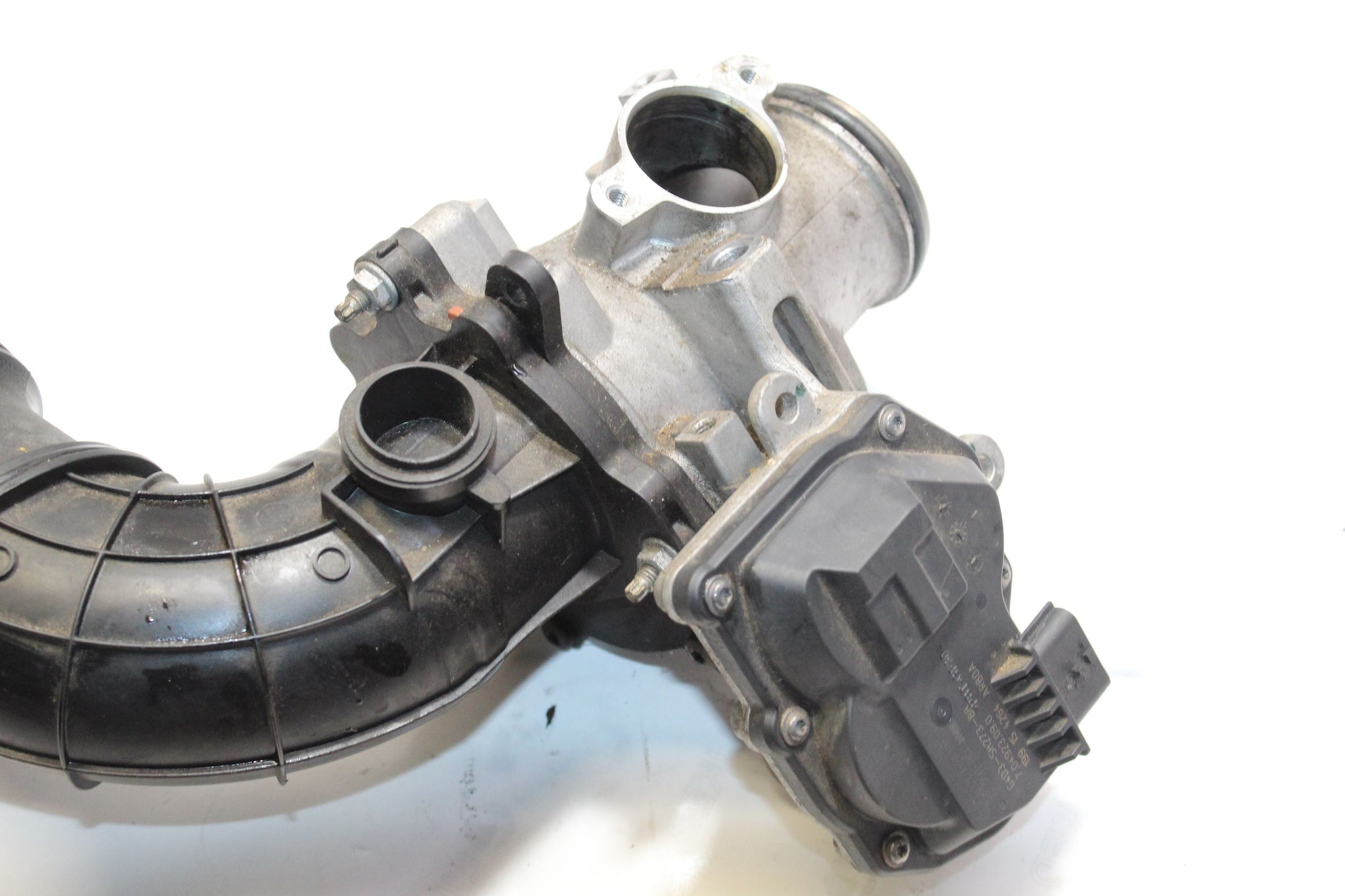 2015 LAND ROVER DISCOVERY SPORT 2.0 EGR Valve Air Intake Pipe GJ32-9F876-AB