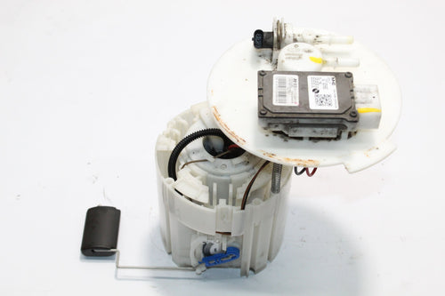2017 HYUNDAI I30 MK3 1.4 Petrol Fuel Pump and Sender unit 31110-G4110