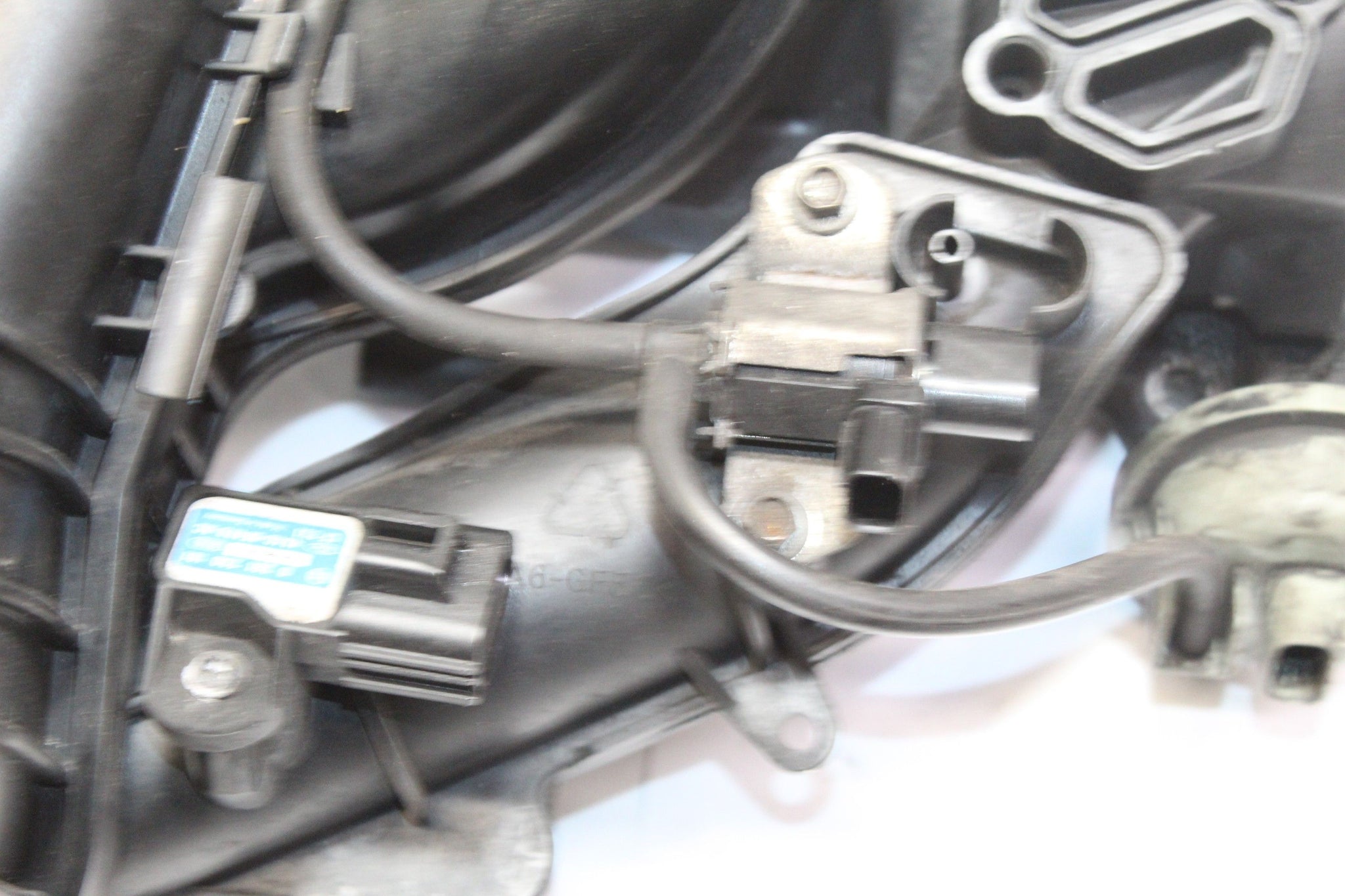 2010 Mazda 6 1.8 air intake inlet manifold
