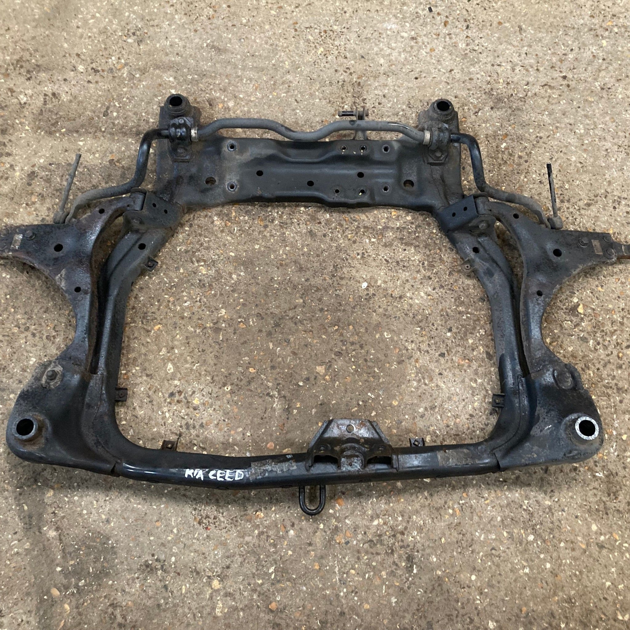 2010 KIA CEED 1.6 Front Subframe