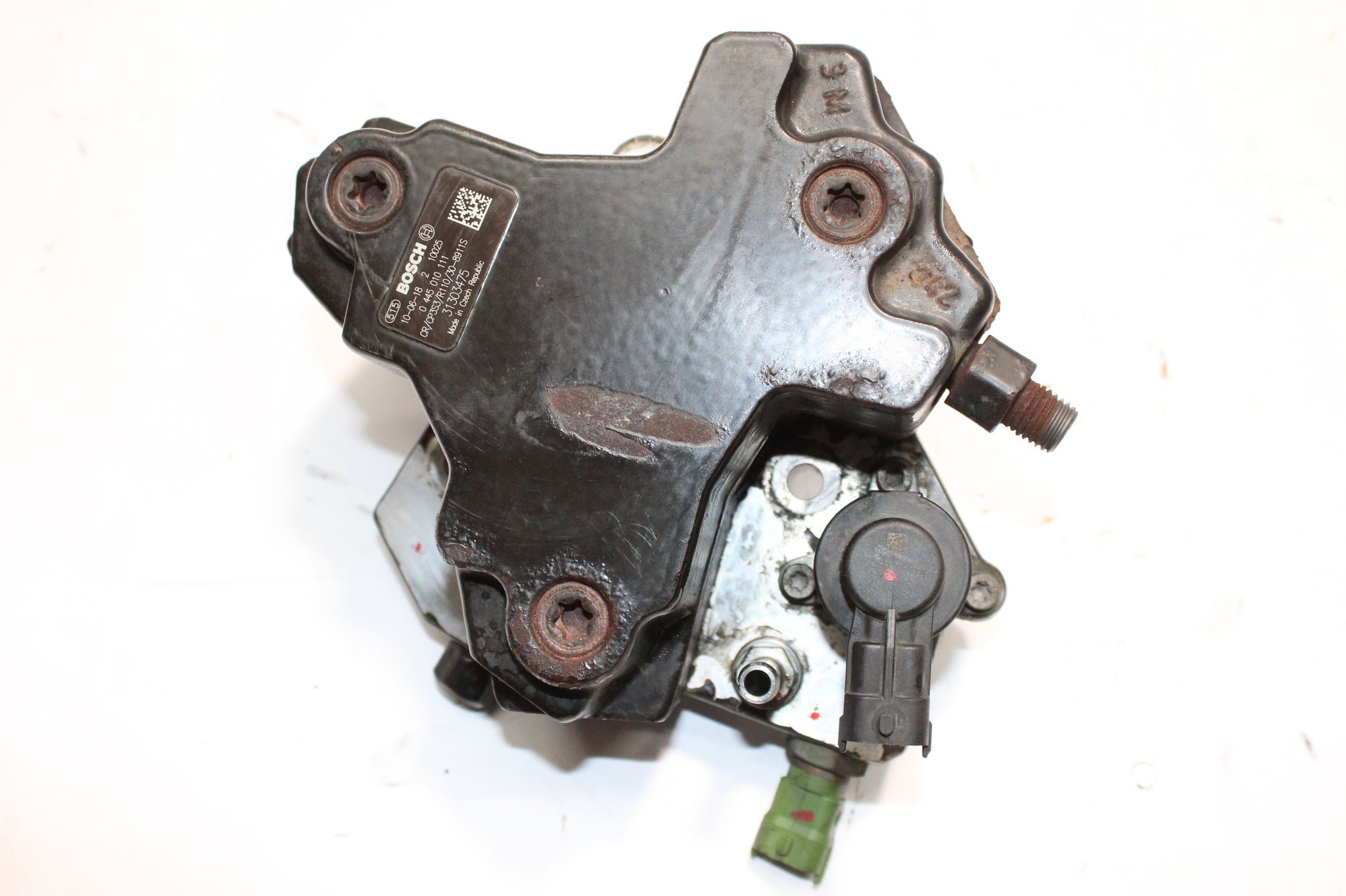2010 VOLVO XC90 2.4 Diesel High Pressure Fuel Pump 31303475