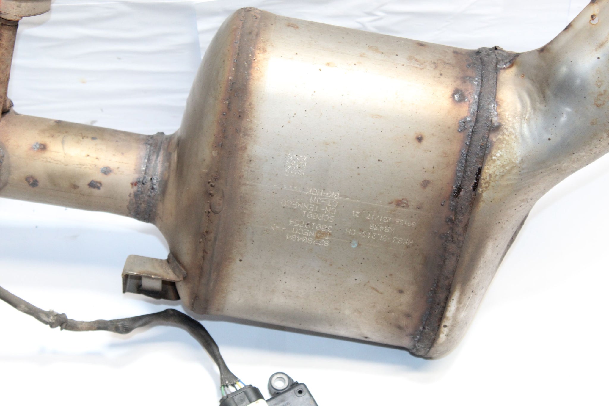 2017 JAGUAR F PACE 2.0 Catalytic Converter CAT Exhaust Down Pipe HK83-5L219-CH