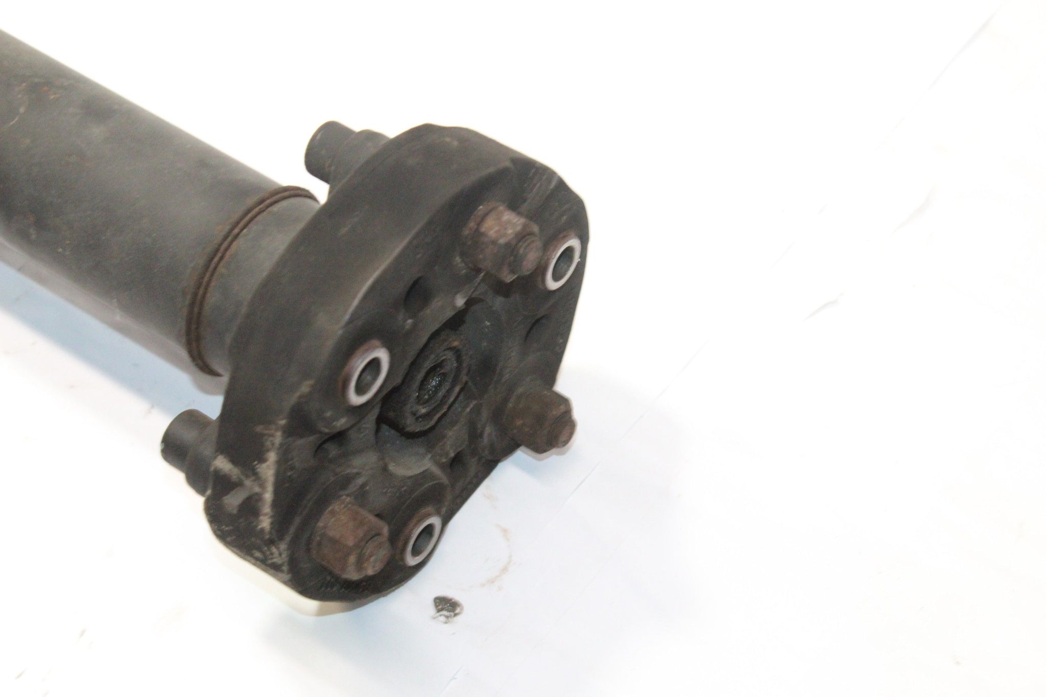 2007 Mercedes R Class W251 3.0 rear propshaft A2514102102