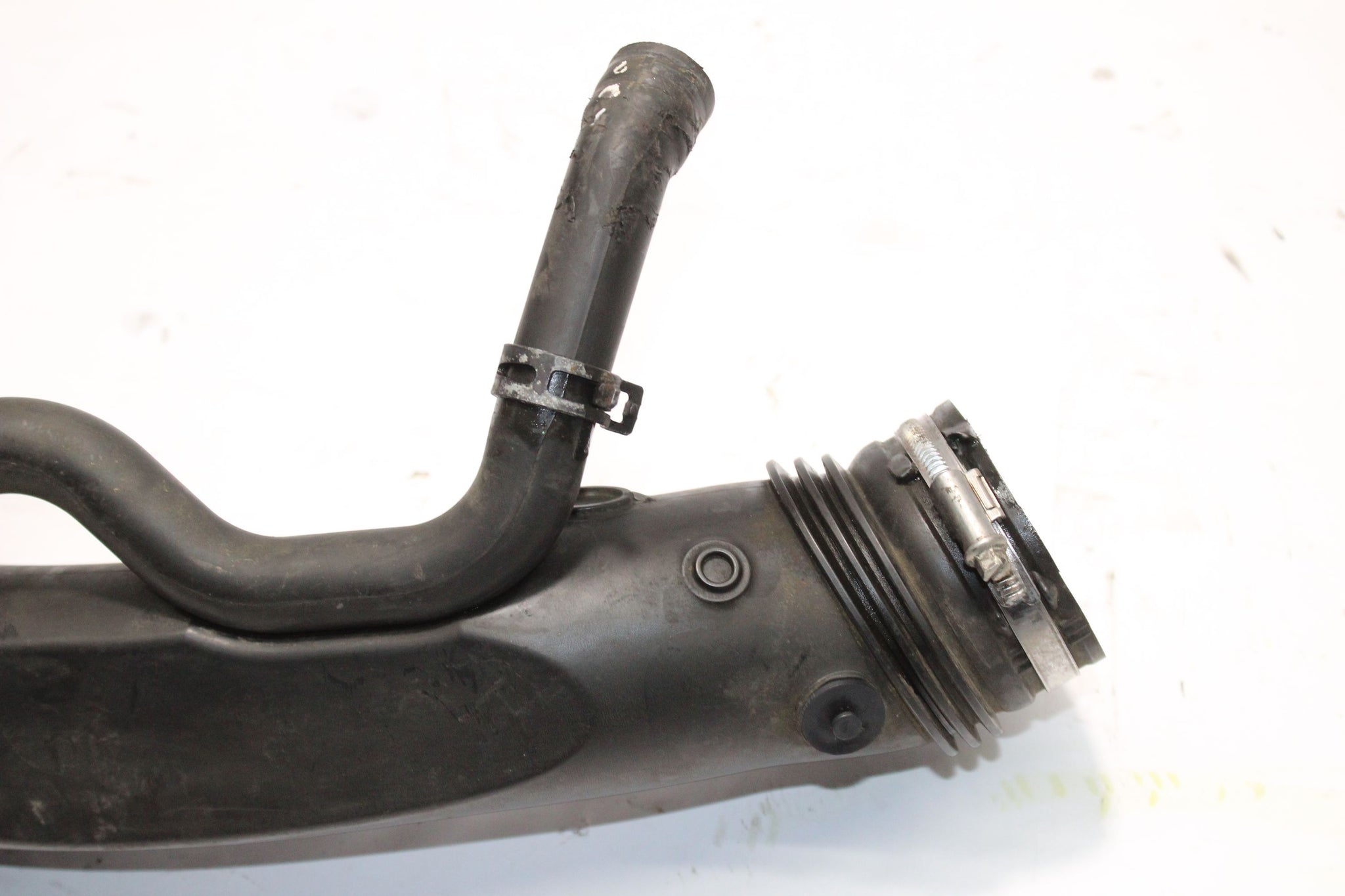 2014 PEUGEOT 5008 1.6 Air Intake Pipe 95646PS