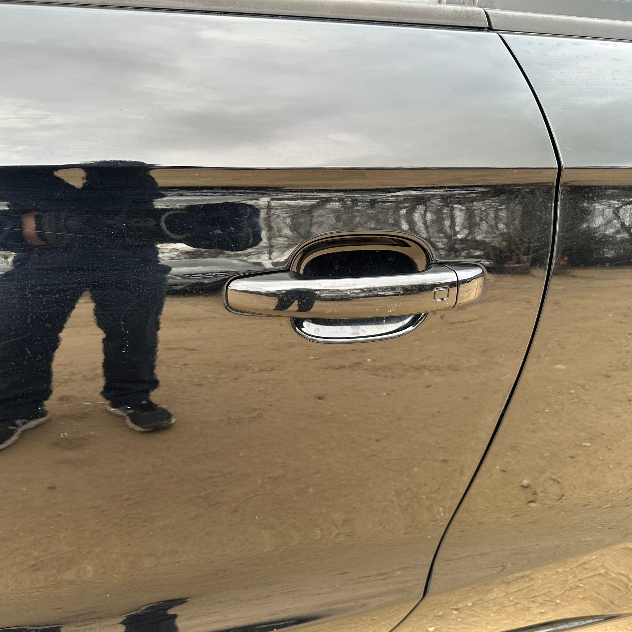 2011 AUDI A1 PASSENGER SIDE DOOR