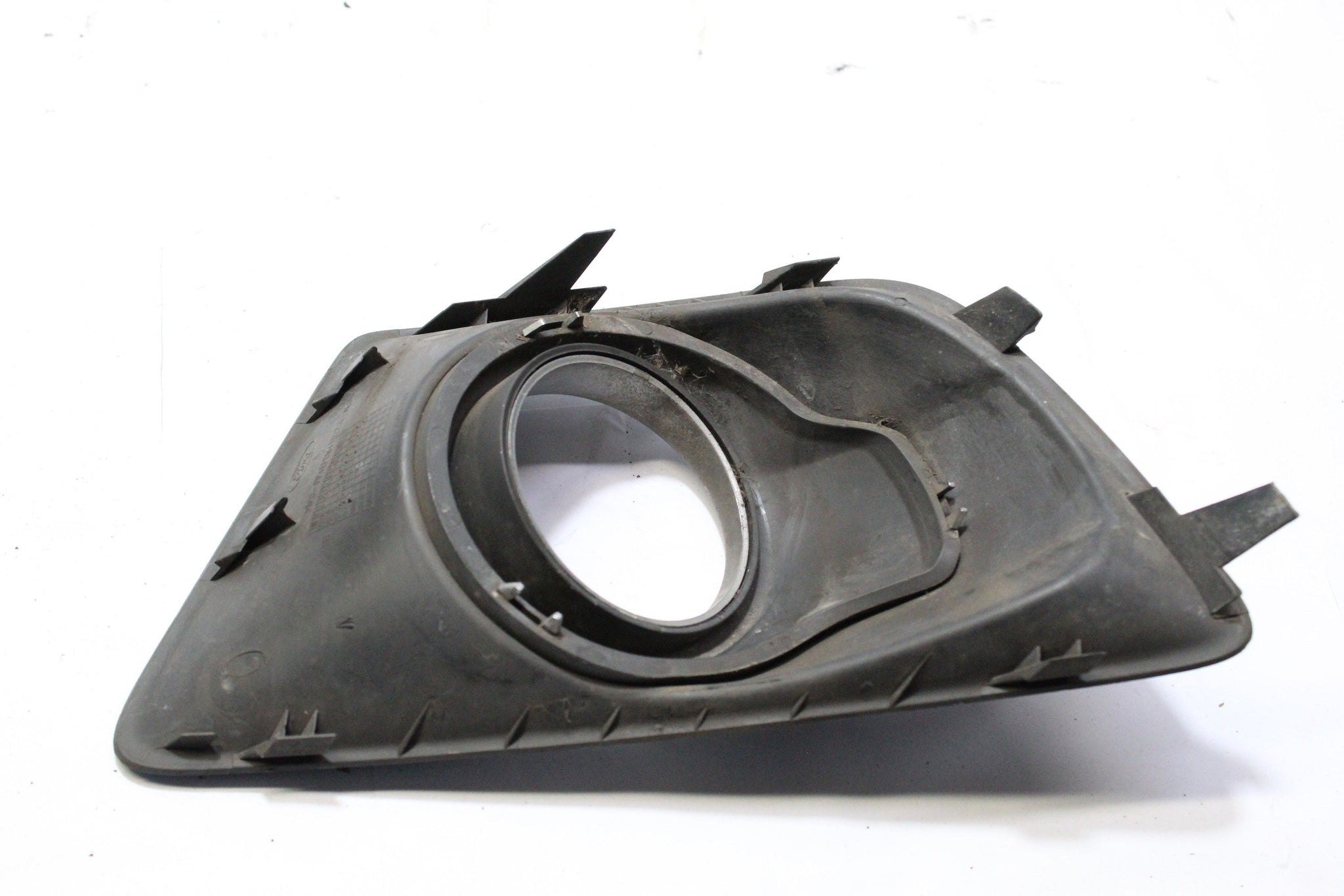 2015 FORD ECOSPORT Right side Front Fog Light Surround Grille