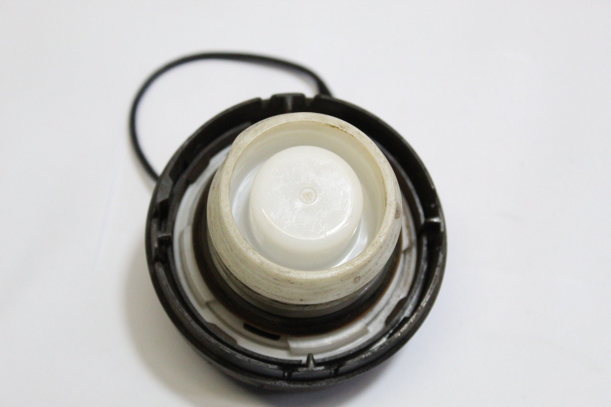 2011 PEUGEOT 107 1.0 Fuel Filler Cap