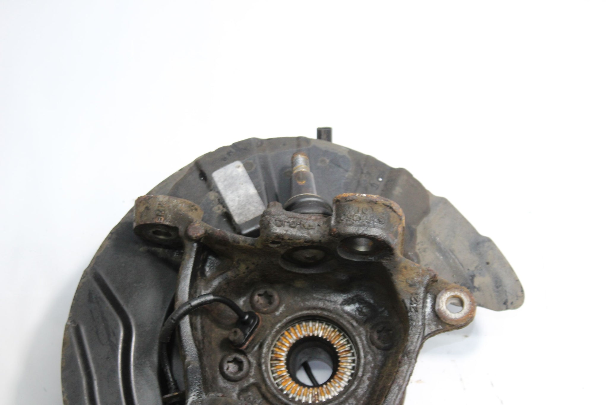 2012 BMW X3 F25 2.0 Left side Front Wheel Hub