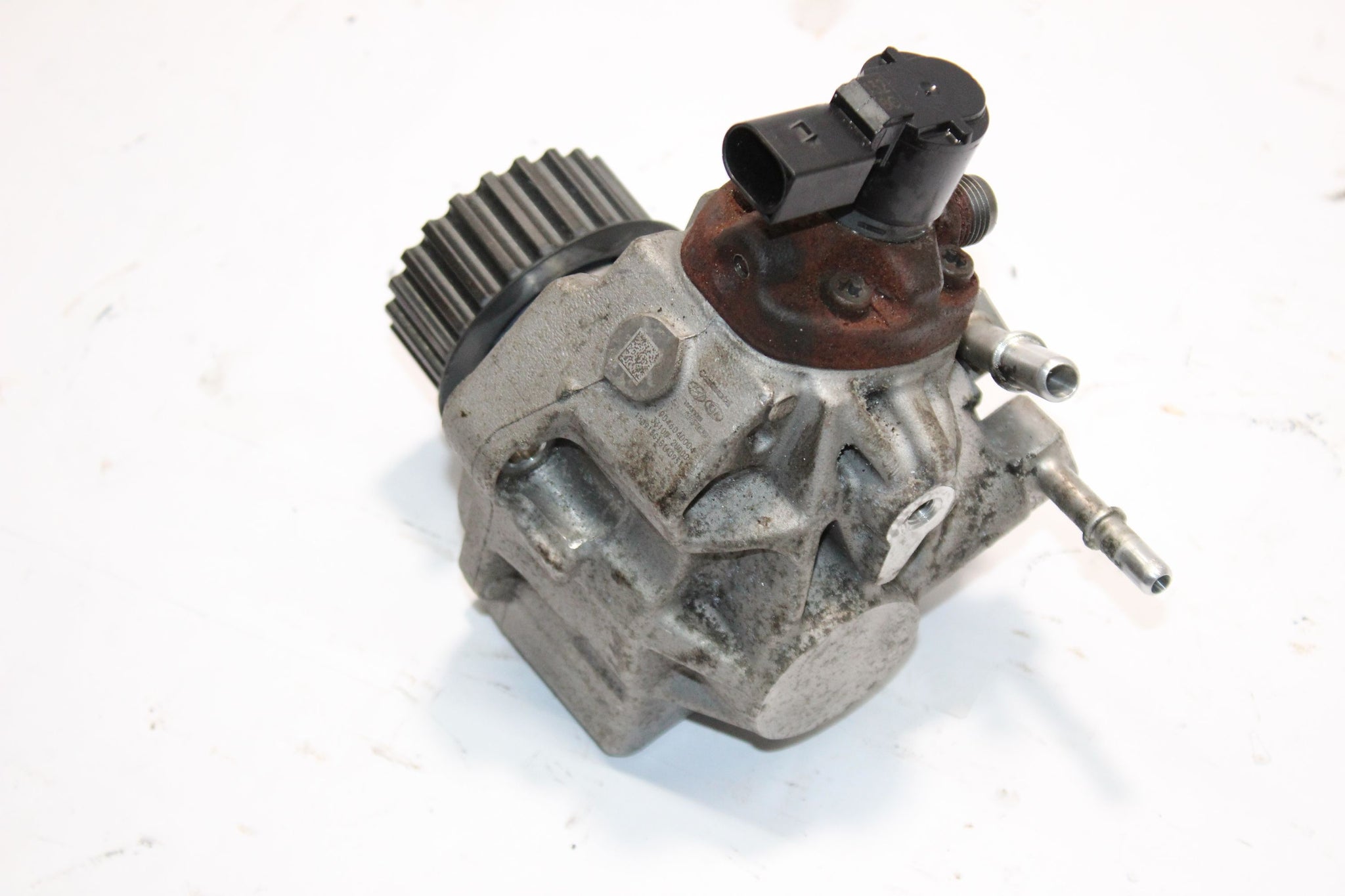 2019 HYUNDAI I40 1.6 High Pressure Fuel Pump 33100-2U000