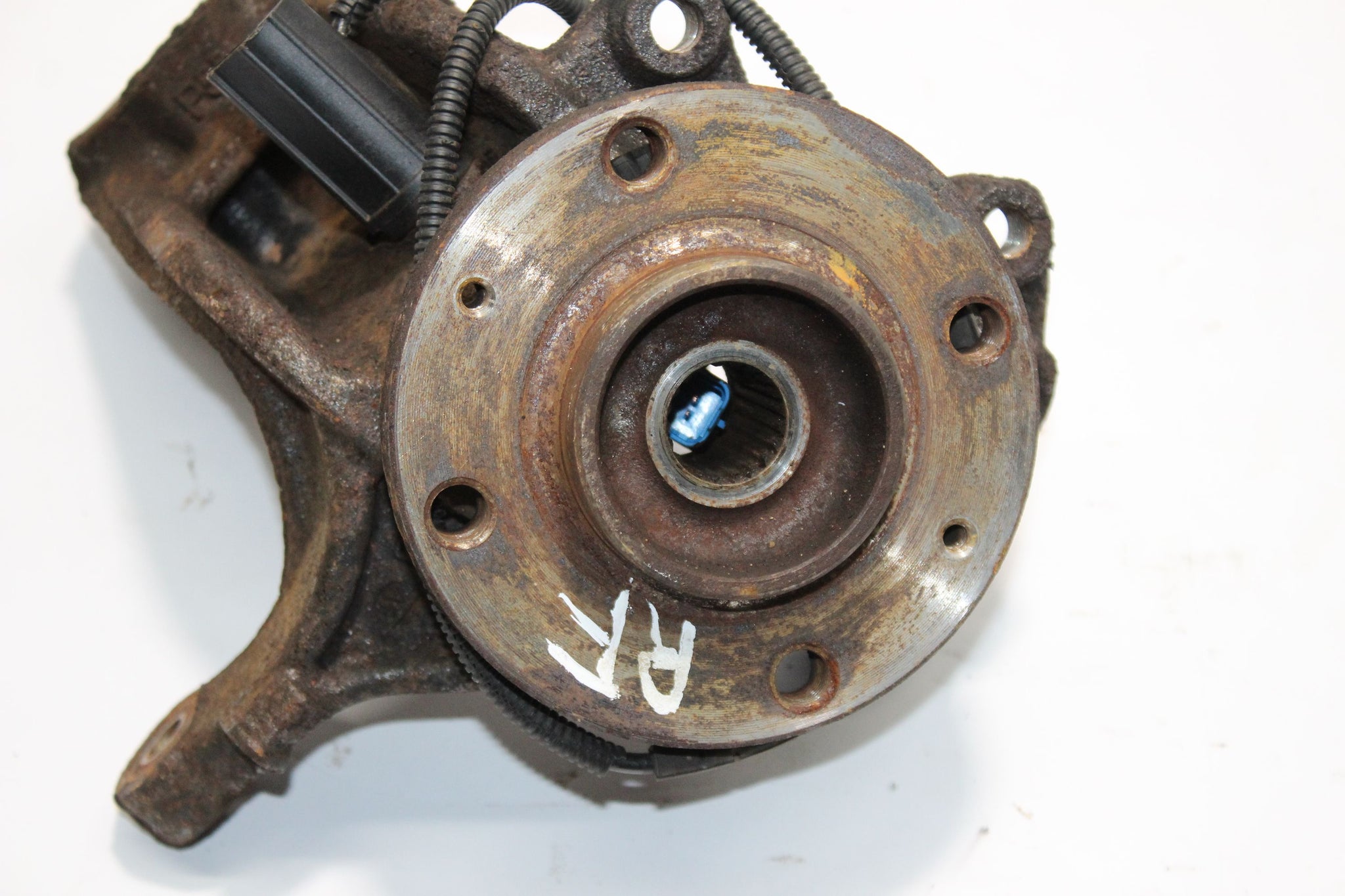 2018 CITROEN C3 MK3 1.2 Right side Front Wheel Hub