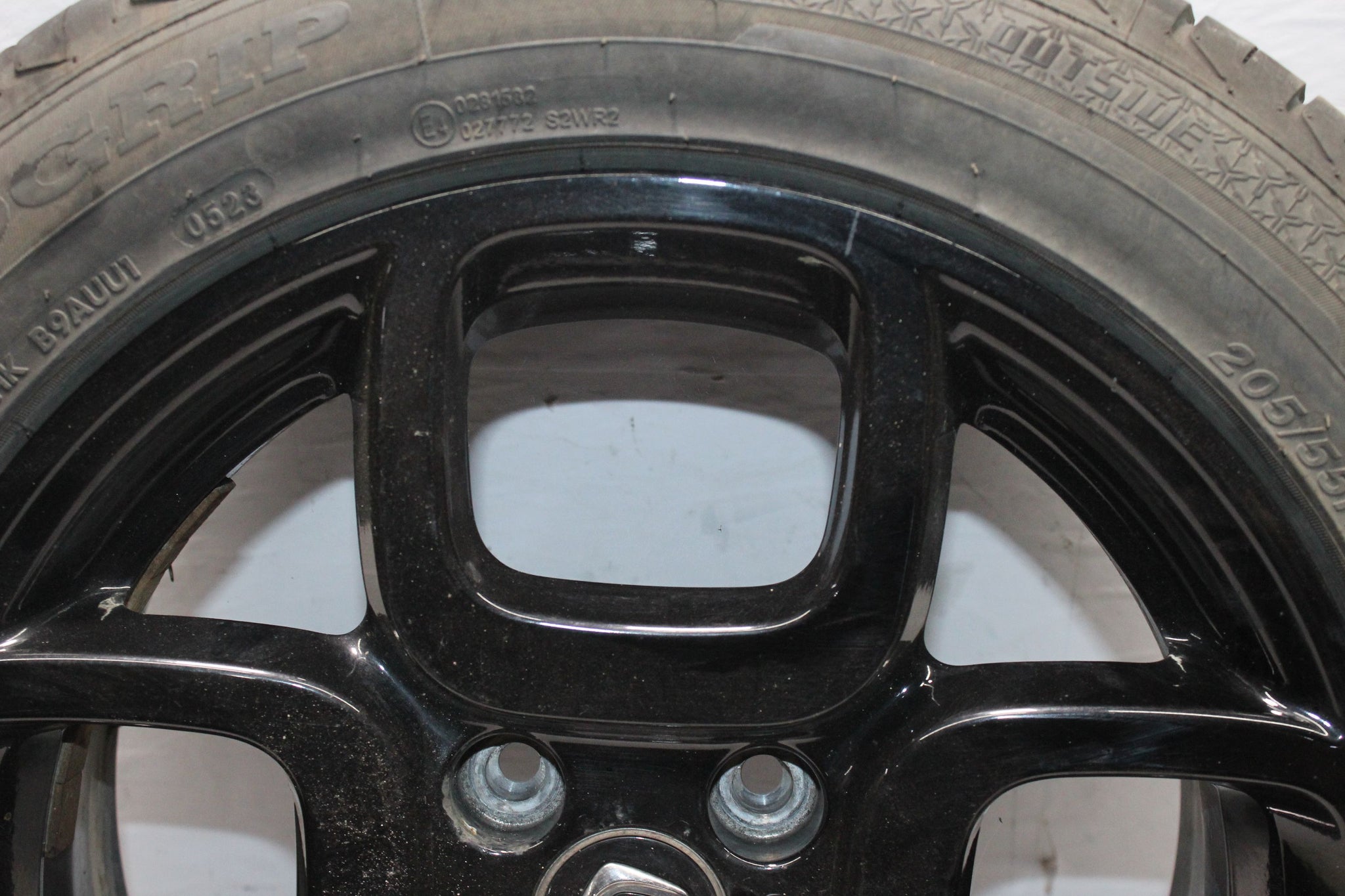 2018 CITROEN C4 CACTUS Alloy Wheel with Tyre 205 / 55 R16 5.5MM
