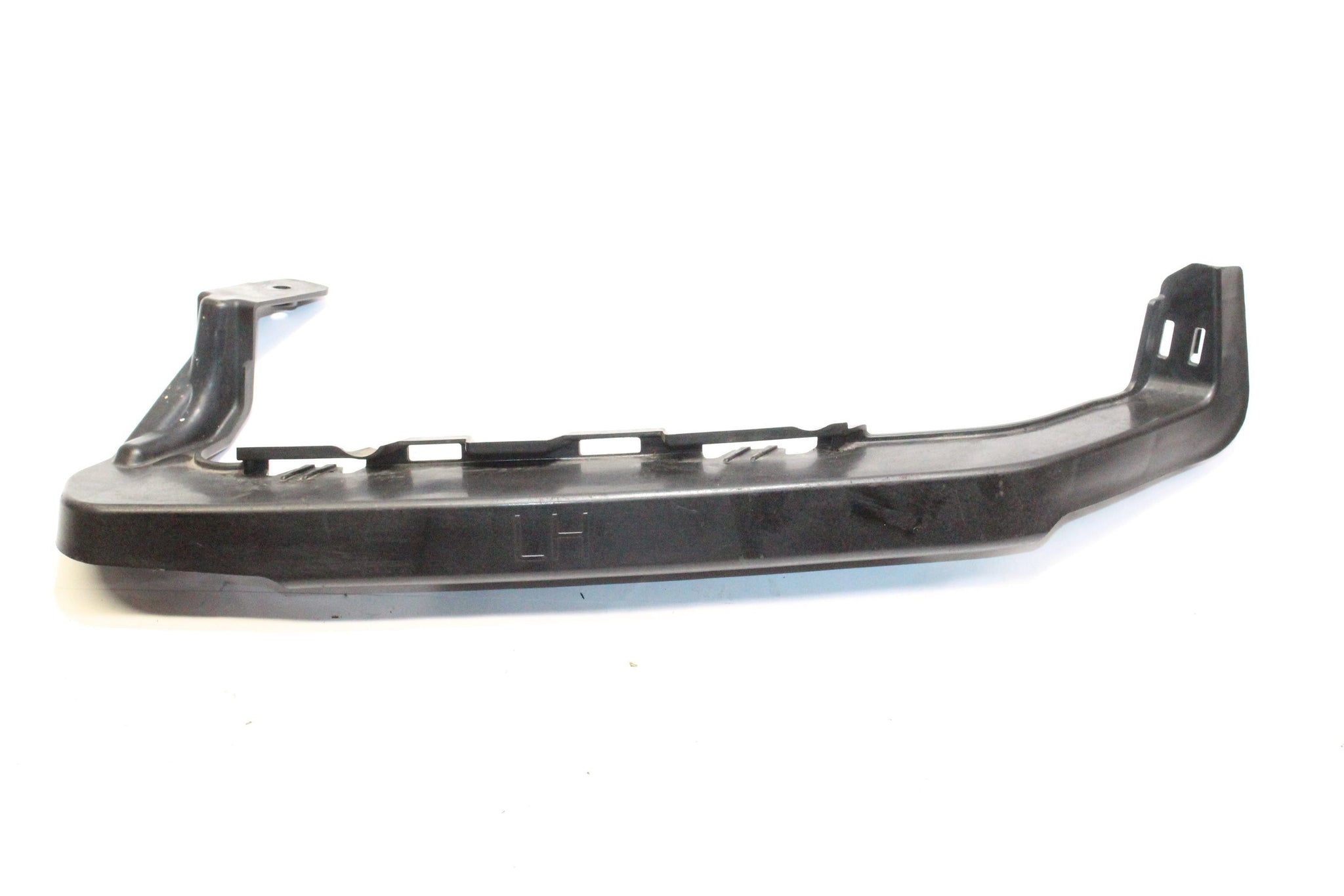 2013 Chevrolet Orlando Left side Front Bumper Bracket 95018460