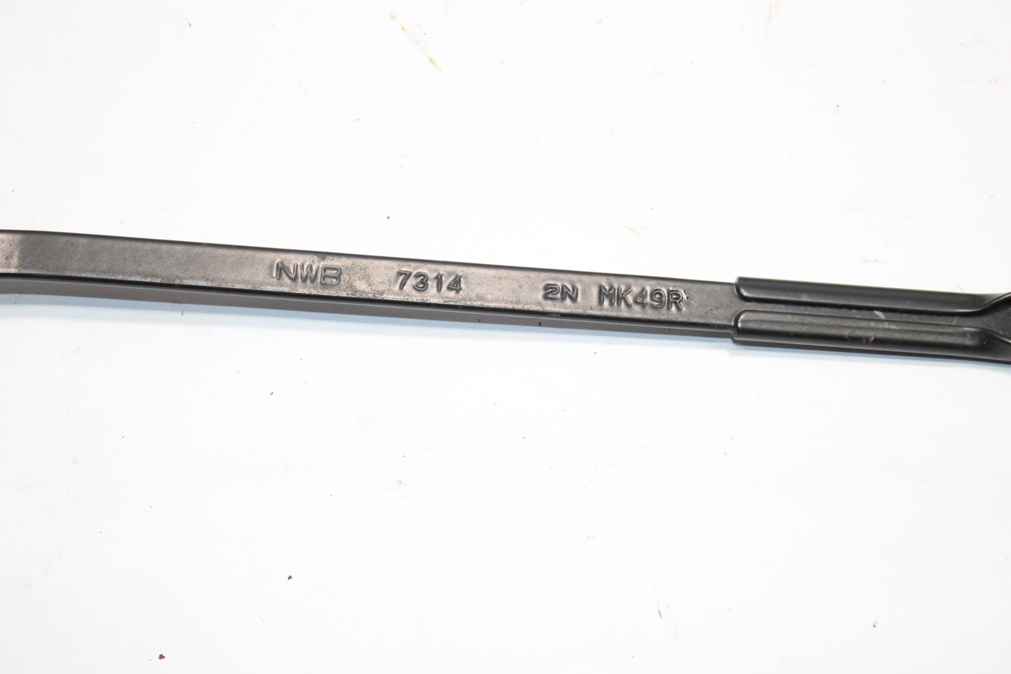 2013 JEEP COMPASS Front Wiper Arm Pair