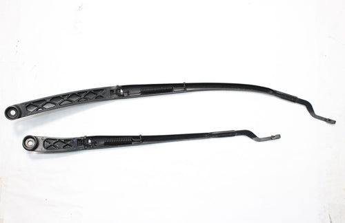 2016 HYUNDAI I30 MK2 Wiper Arm Pair
