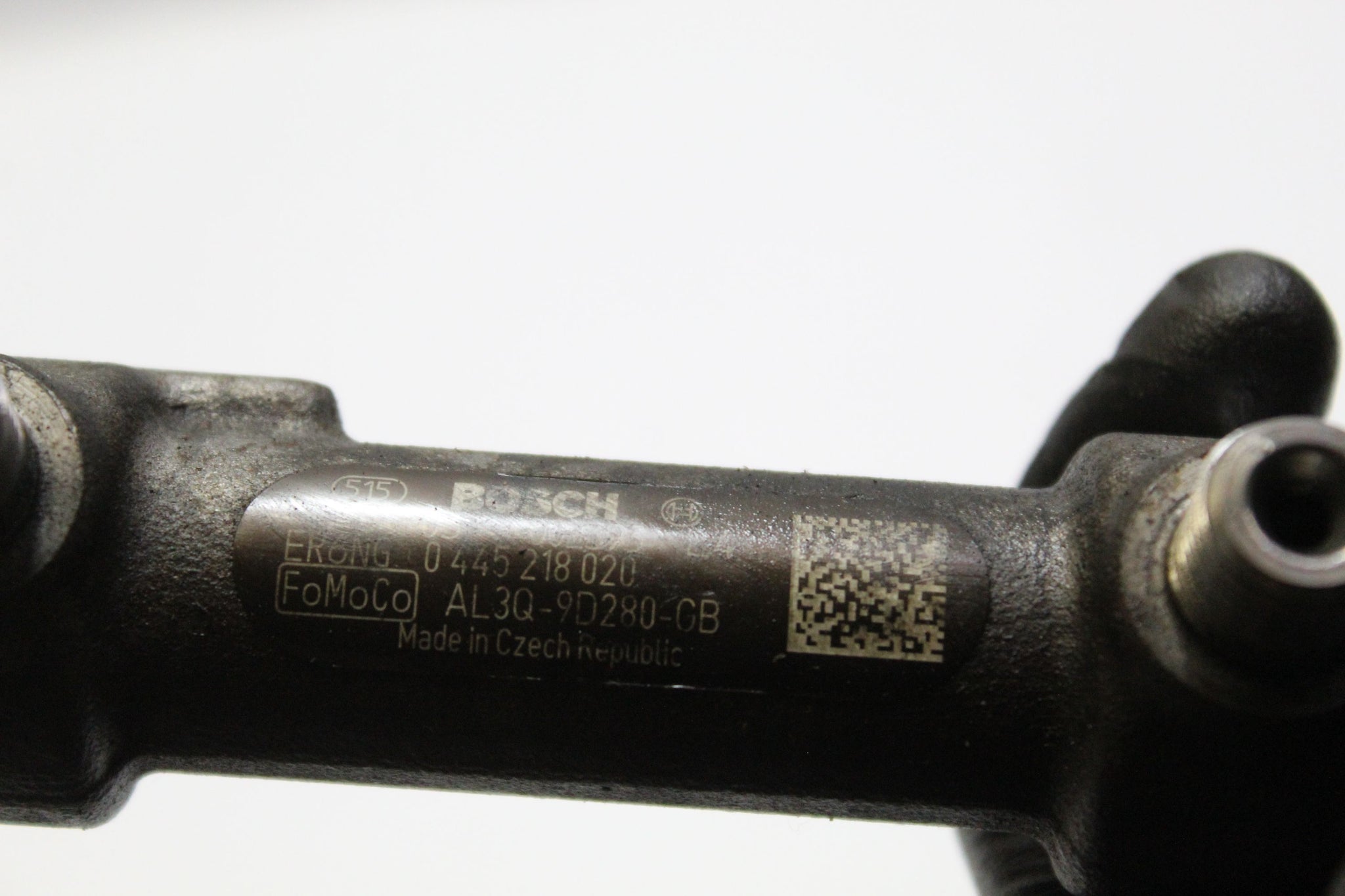 2010 RANGE ROVER VOGUE L322 4.4 Left Side Fuel Rail 0445218020