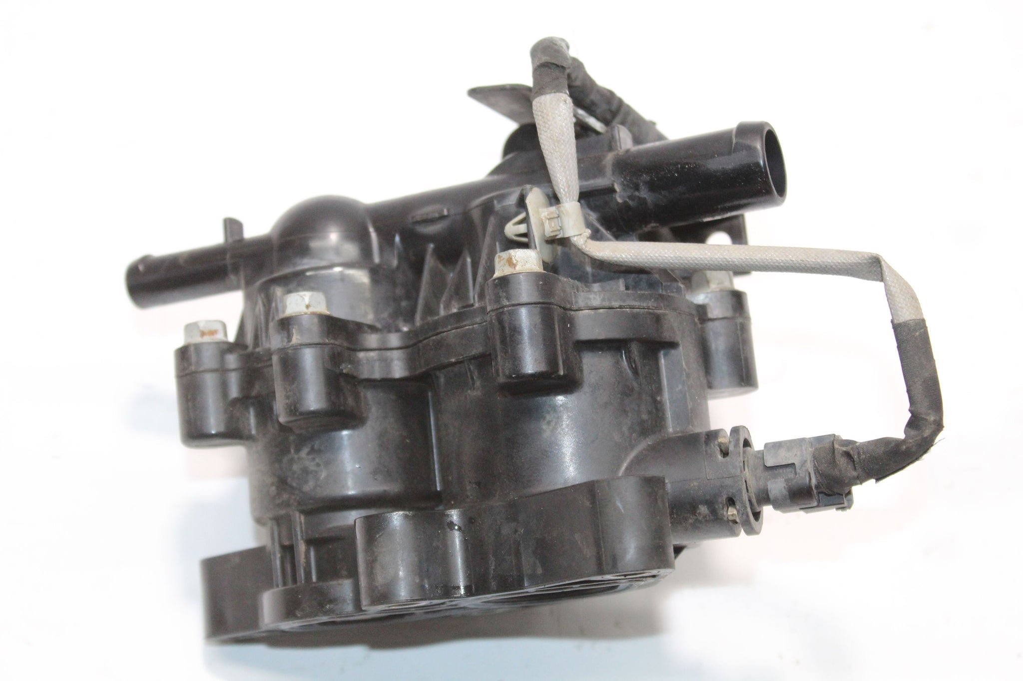 2017 HYUNDAI I30 MK3 1.4 Water Pump Housing 25610-03800