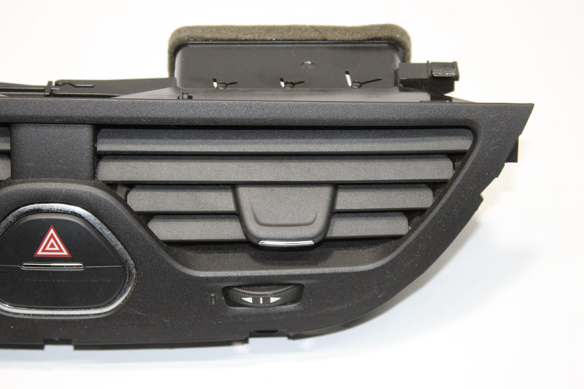 2019 VAUXHALL CORSA E  Dashboard Centre Air Vent Hazard Switch 13384933