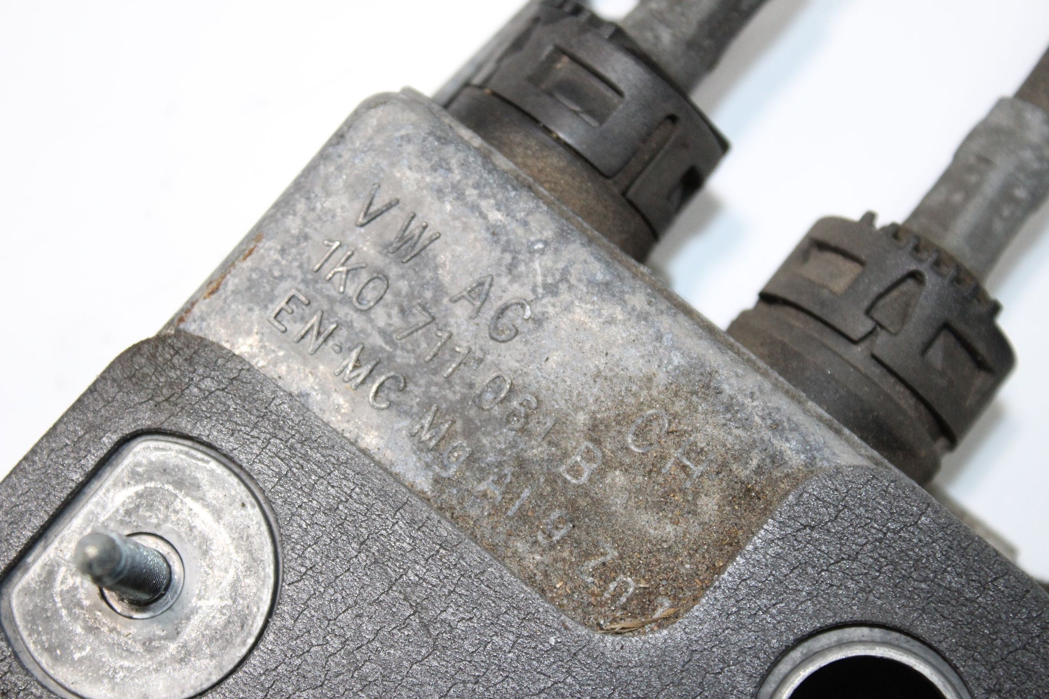 2013 SKODA YETI MANUAL 6 SPEED Gear Selector Shifter Linkage Cable 1K0711061B