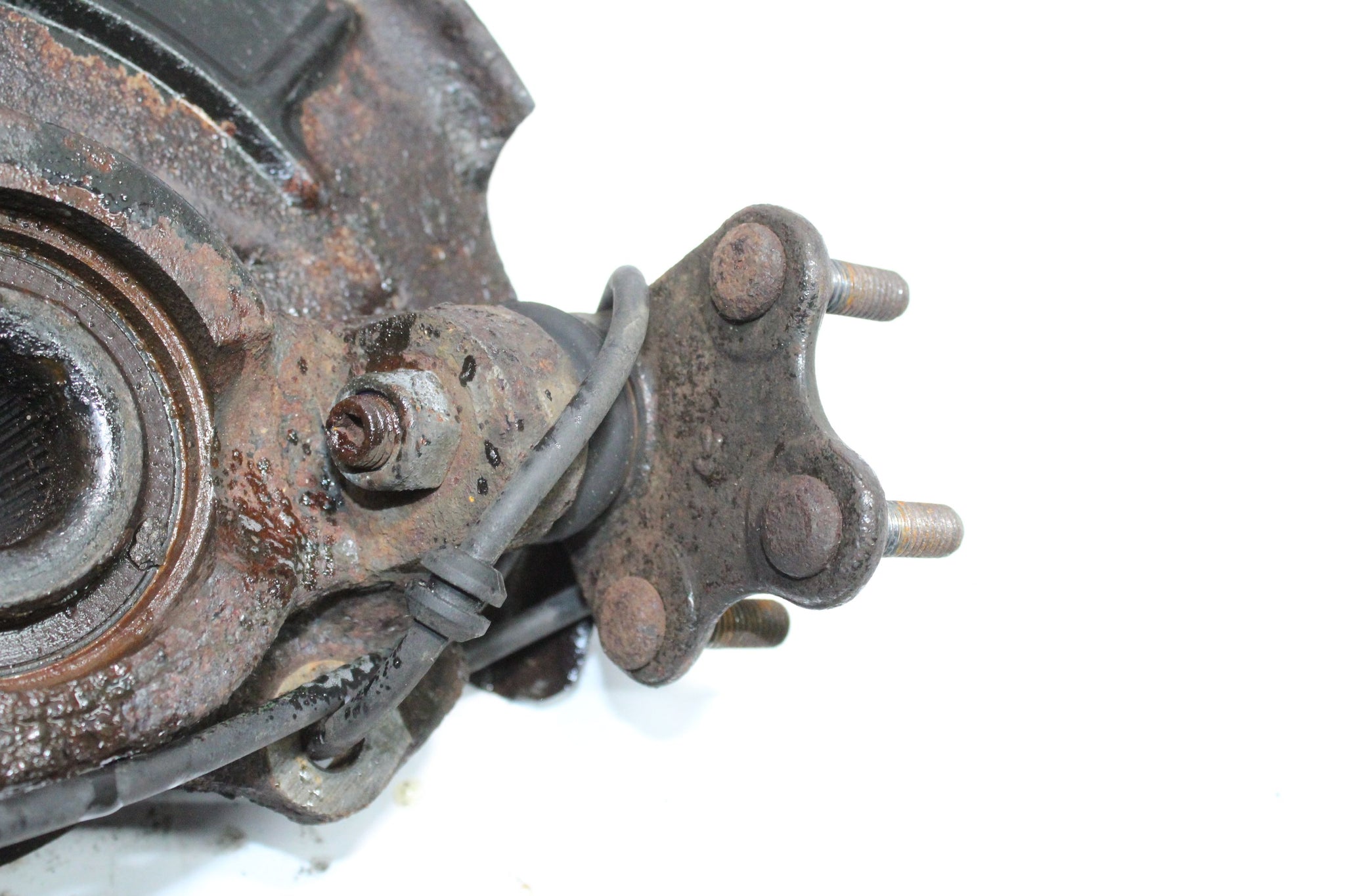 2011 AUDI A1 1.4 Right side Front Wheel Hub