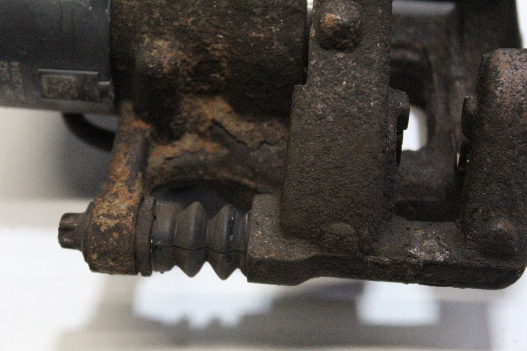 2015 CITROEN C4 1.6 Left side Rear Brake Caliper