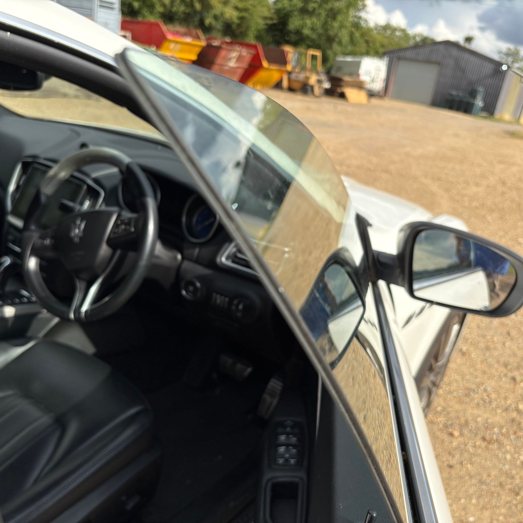 2017 MASERATI GHIBLI DRIVER SIDE FRONT DOOR WINDOW GLASS