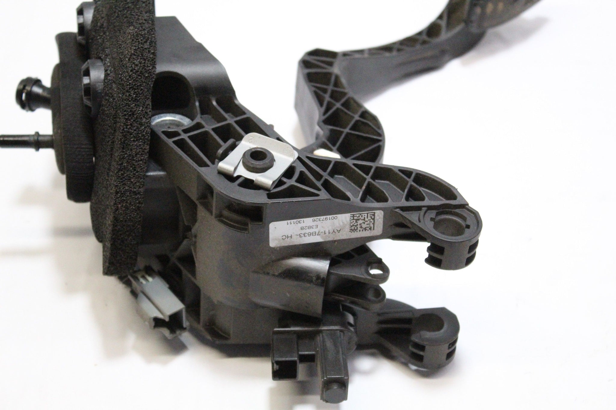 2013 FORD FIESTA 1.0 Clutch Pedal AY117B633HC