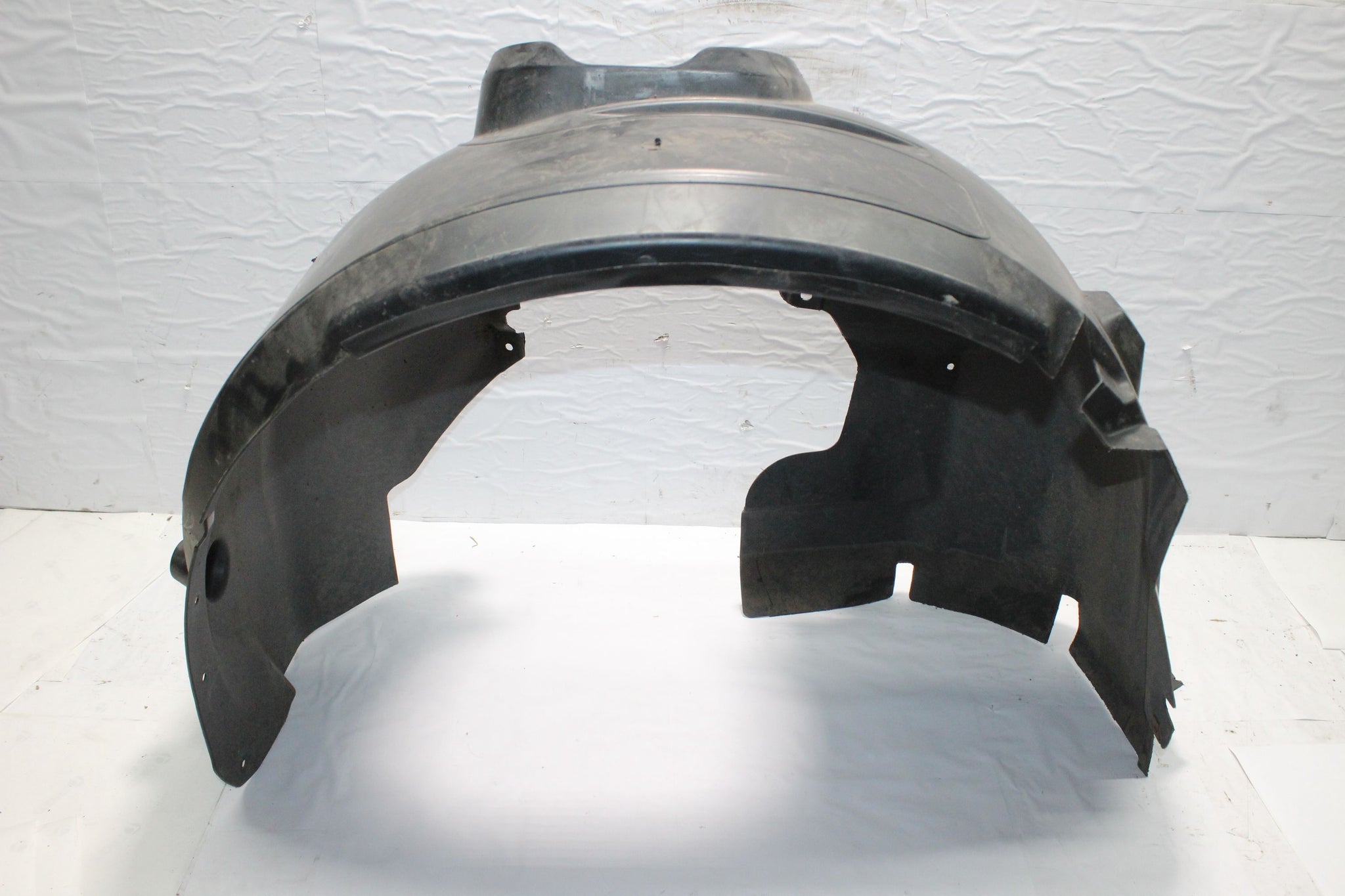 2016 FORD FOCUS MK3 Right side Front Splash Guard AM51-R16114-BG