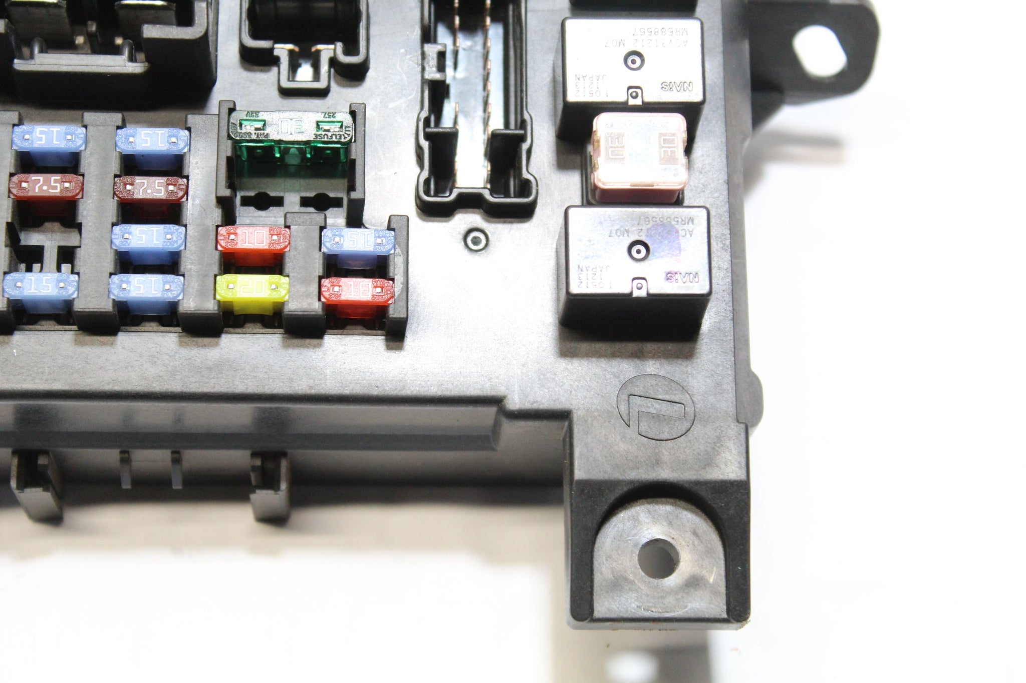 2012 MITSUBISHI OUTLANDER 2.2 Diesel BCM Body Control Module 8637A643