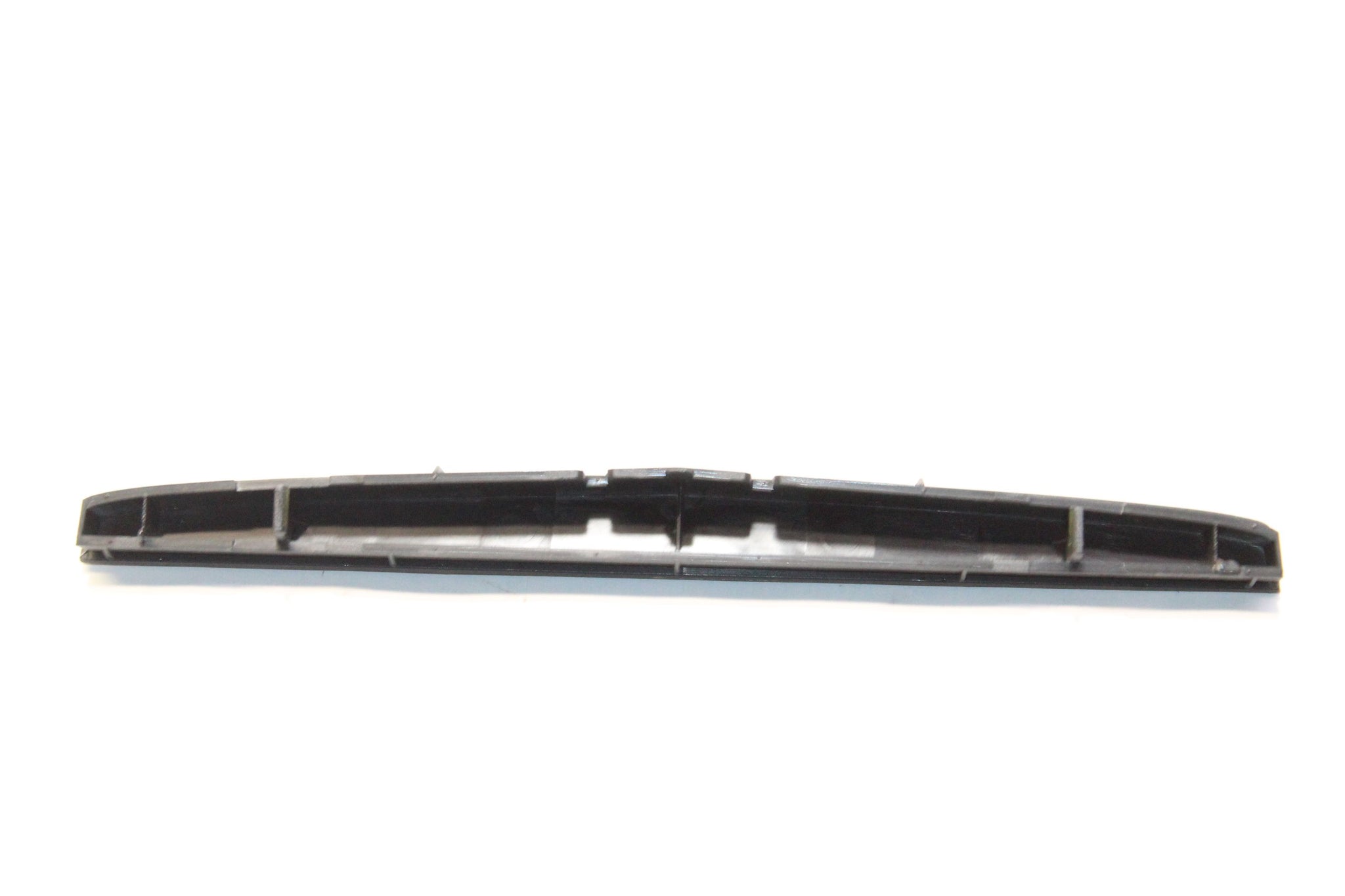 2017 MASERATI GHIBLI Front Dash Emblem Trim