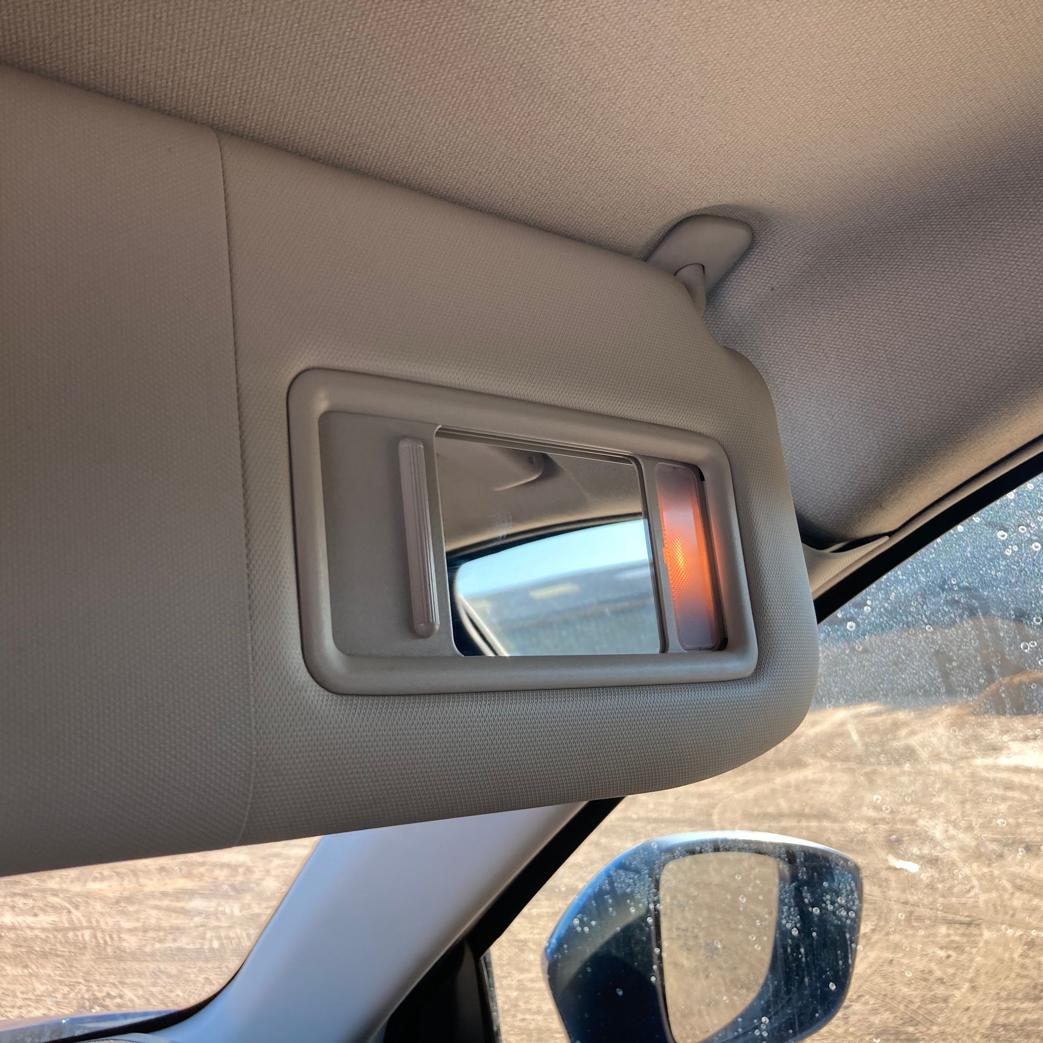 2013 MAZDA CX-5 RIGHT SIDE SUN VISOR