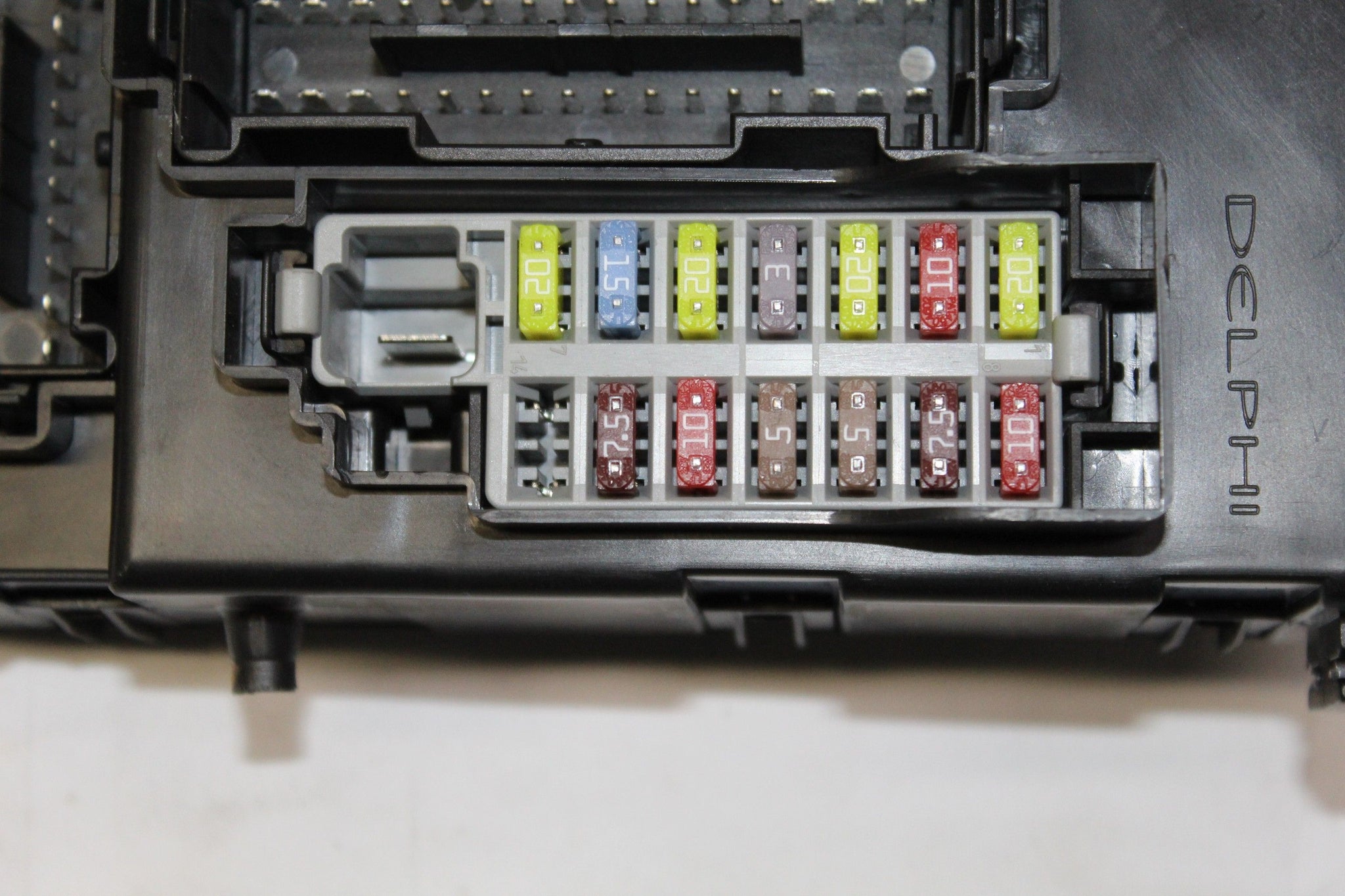2012 VAUXHALL MERIVA 1.4 Petrol Body Control Module BCM 13406376