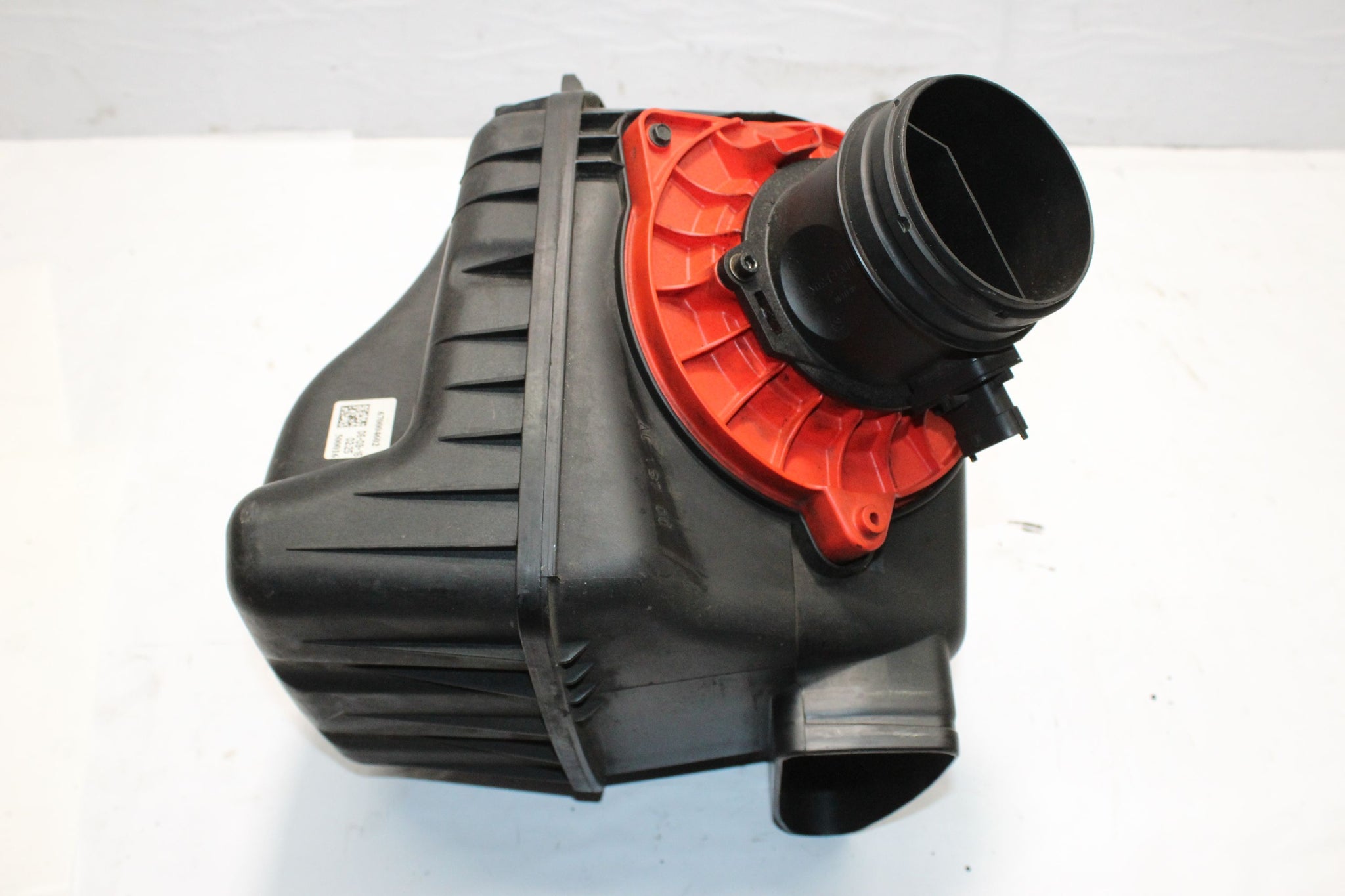 2016 MASERATI GHIBLI 3.0 Air Filter Box MAF Sensor 670004602 670005091
