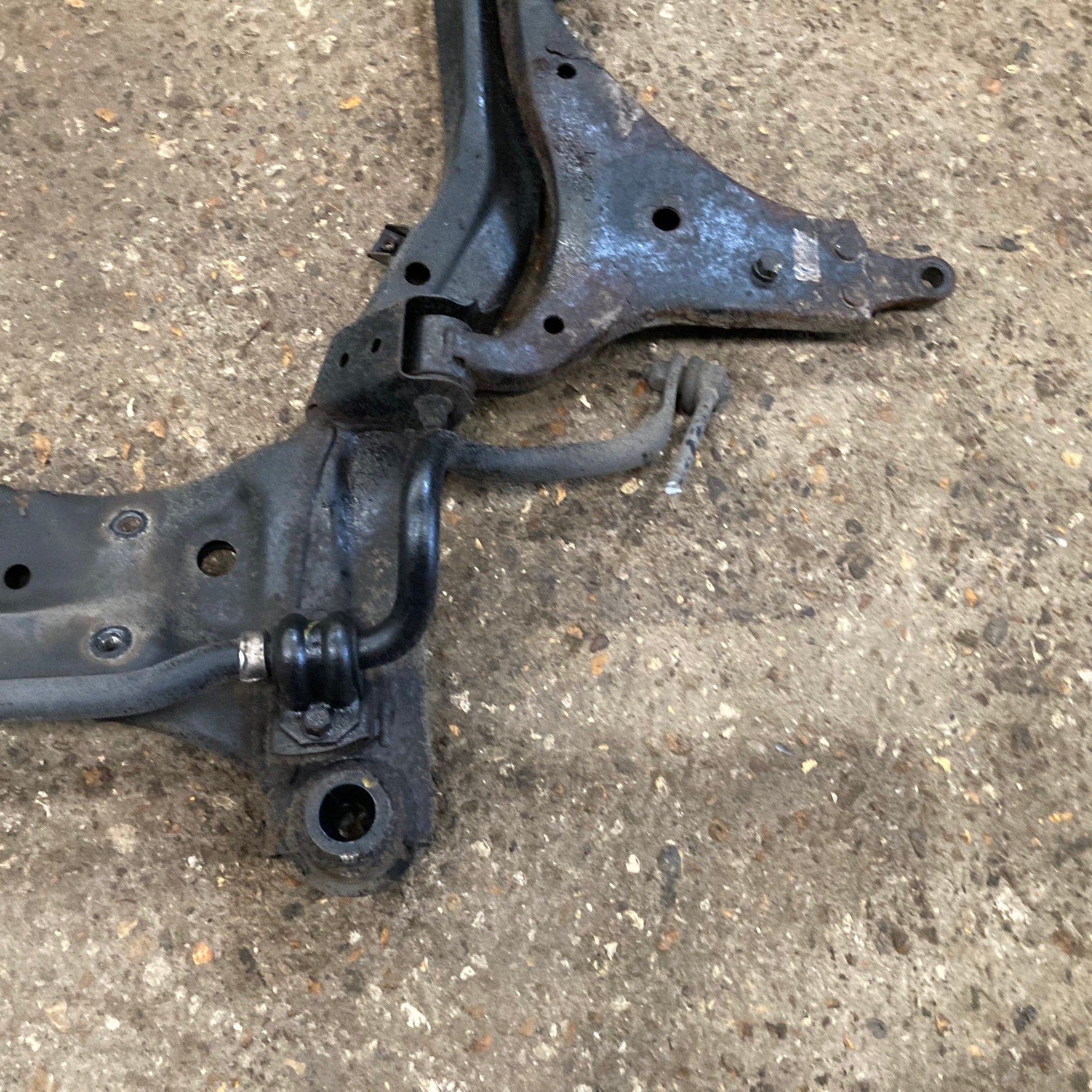 2010 KIA CEED 1.6 Front Subframe