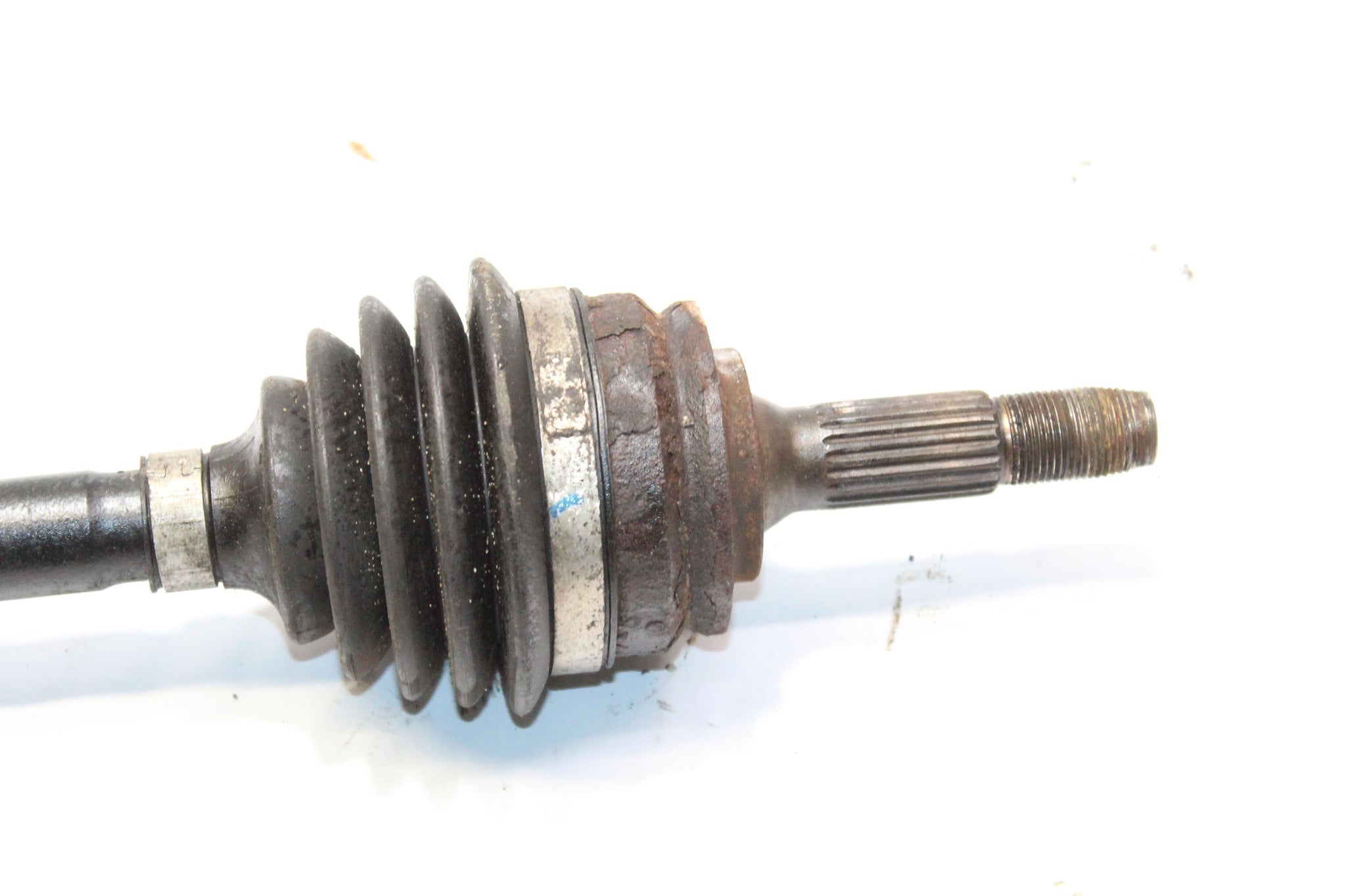 2013 PEUGEOT 208 1.2 Left side Front Driveshaft