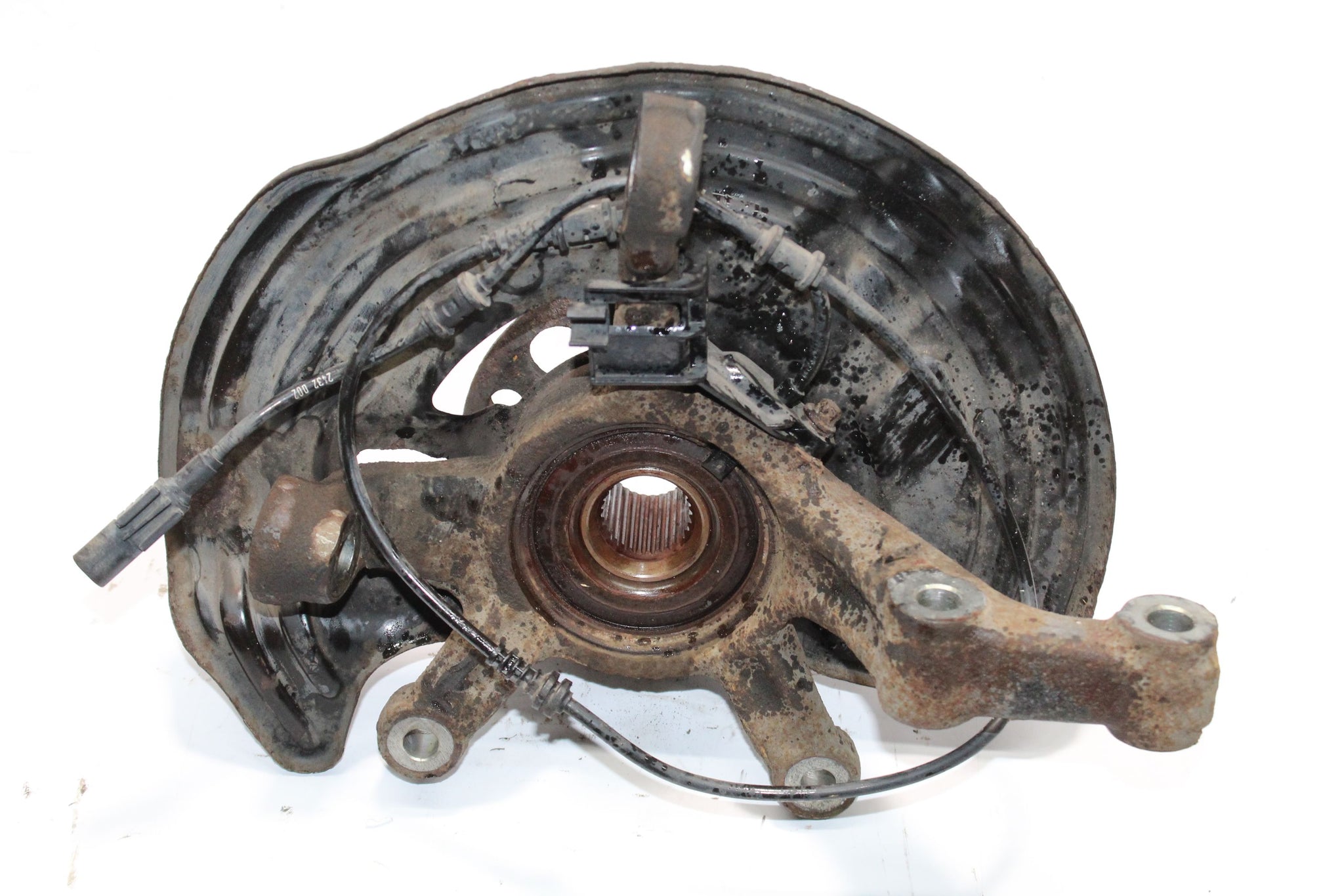2012 MERCEDES B CLASS W246 1.8 LEFT SIDE FRONT HUB