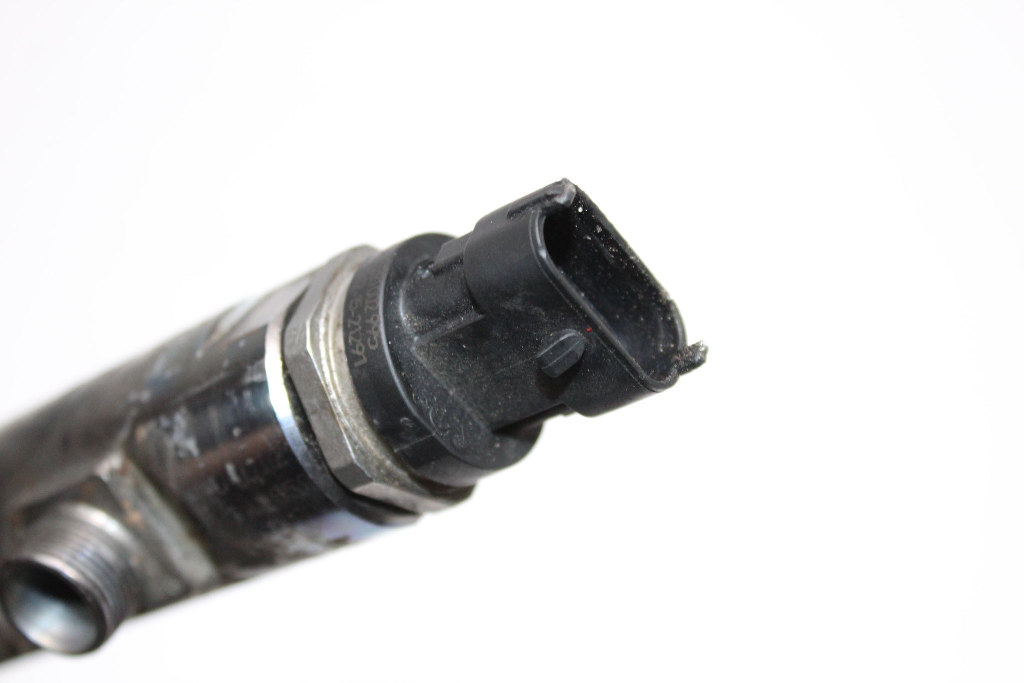 2013 VOLVO V40 2.0 Diesel Fuel Injector Rail 30777759