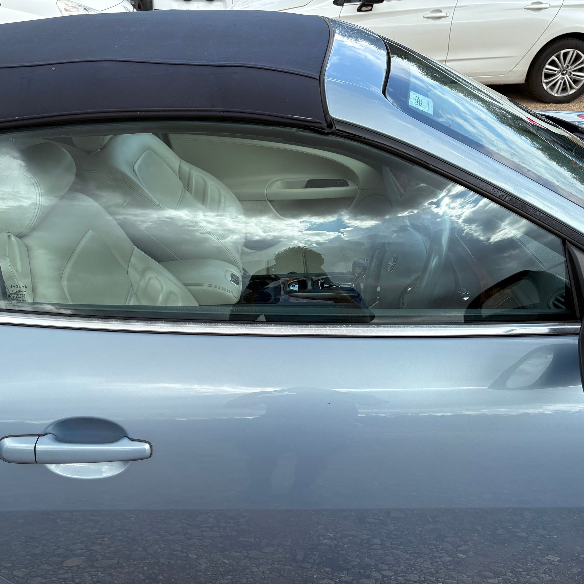 2007 JAGUAR XKR X150 DRIVER SIDE DOOR JJZ BLUE